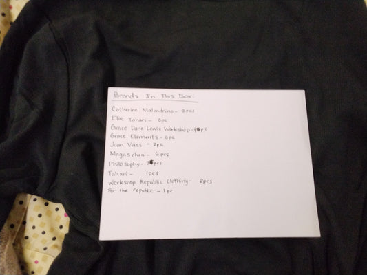 LUXURY MIXED BRANDS | Women's Assorted Apparel | BRANDED BOX | Shelf-Pulls/Returns | 25 Pieces | Small Box #AK-18