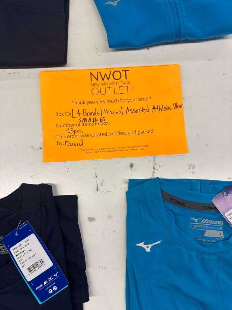 LA Brands | Mizuno | Assorted Athletic Apparel | 25 Pieces | Small Box #SMA-65