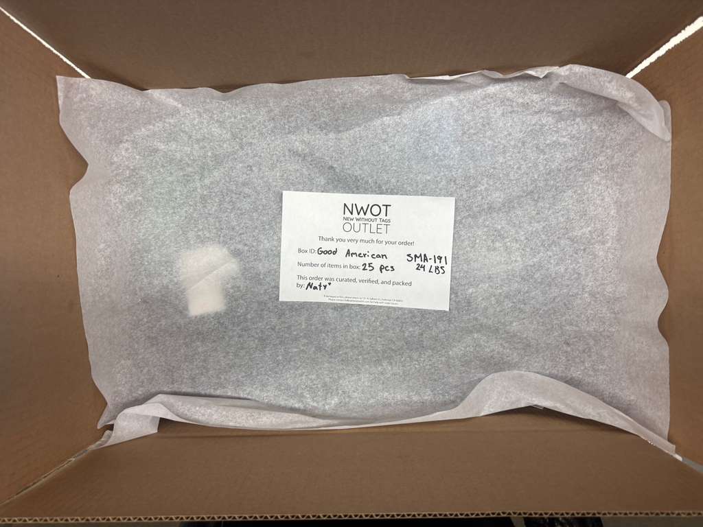 Good American | Assorted Women's Apparel | 25 Pieces | SMALL BOX # SMA-191