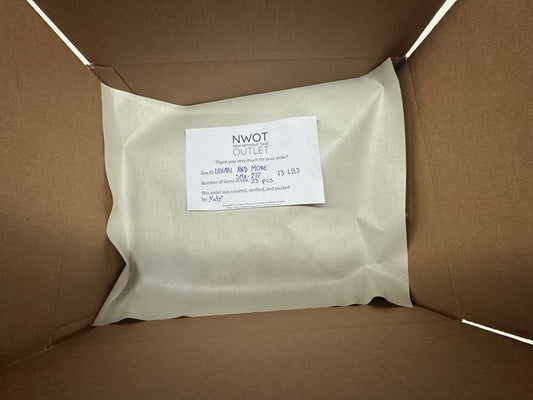 Tahari and more | Assorted Apparel | 25 Pieces | New with Tag |Small box #SMA-277