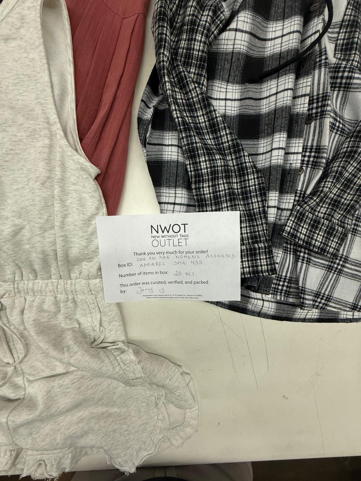 Doe And Rae | Women Assorted Apparel | 25 Pieces | Small Box# SMA-435