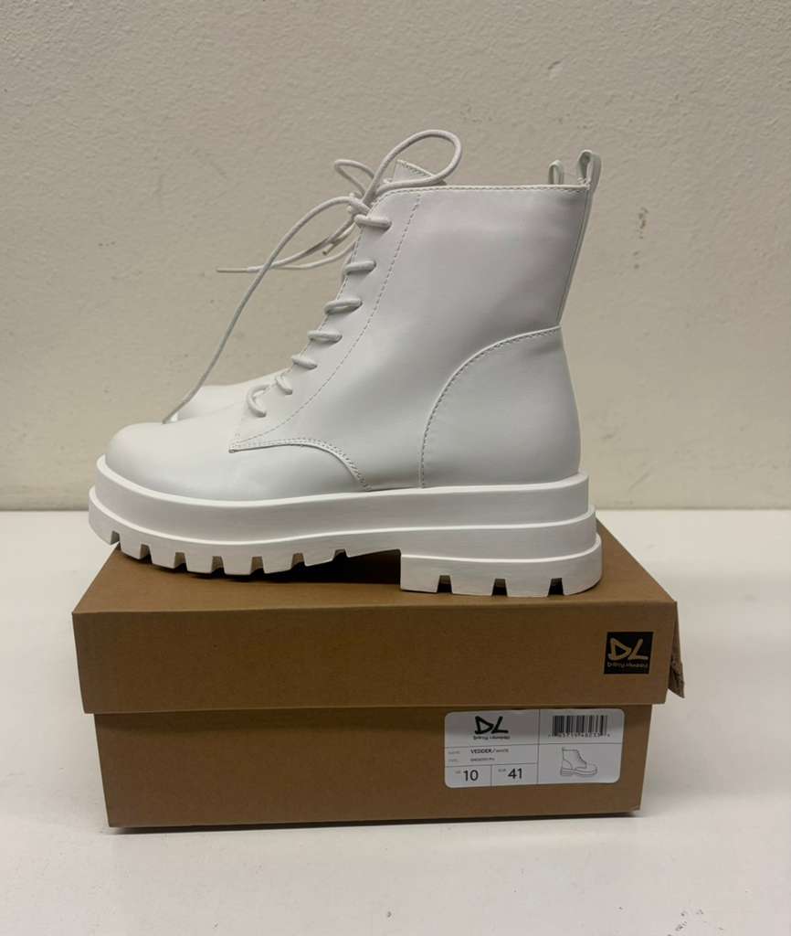 Chinese Laundry | New | Wholesale Case-Pack Boxes | 12 Units Per Case | Purchase By Style