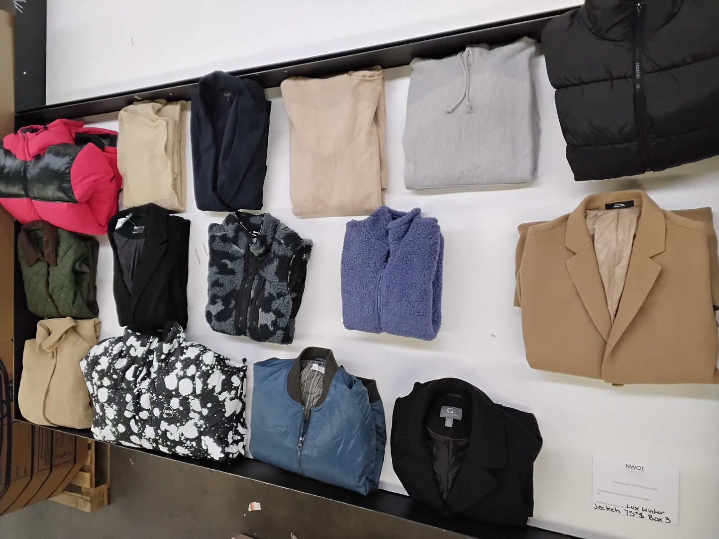 Luxury Fashion Retailer | Winter Jackets & Coats | $75+ MSRP | Shelf-Pulls/Returns | 15 Pieces | Small Box #3