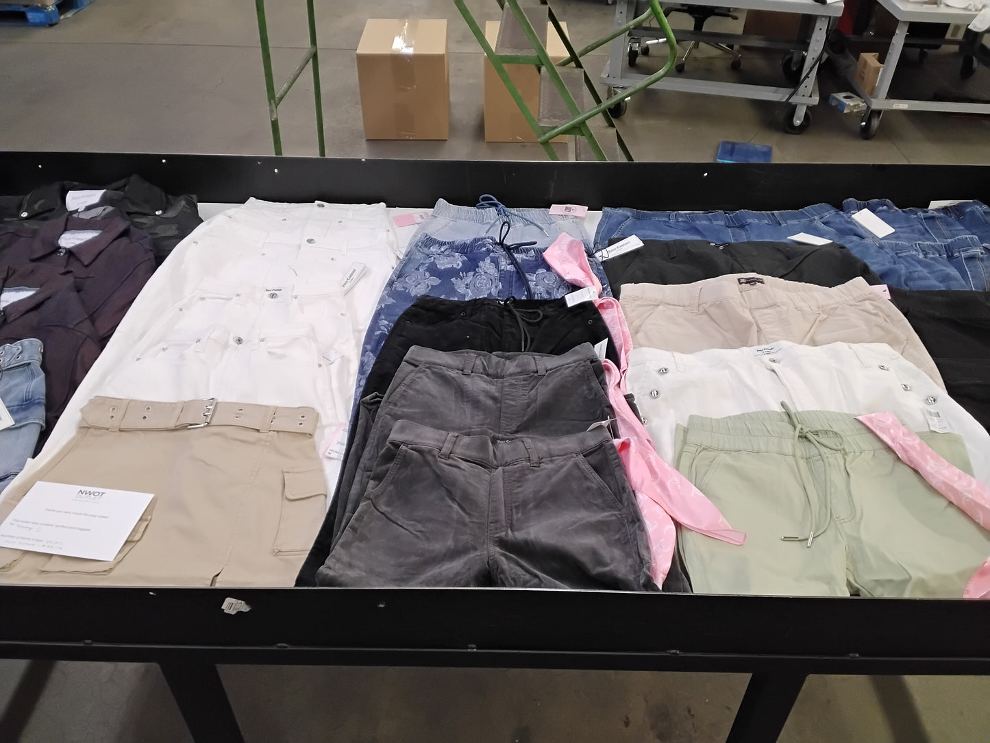 JUICY COUTURE | Women's Assorted Apparel | BRANDED BOX | NWT | 25 Pieces | Small Box #AH-14