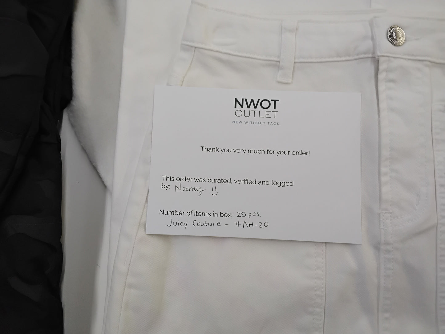 JUICY COUTURE | Women's Assorted Apparel | BRANDED BOX | NWT | 25 Pieces | Small Box #AH-20