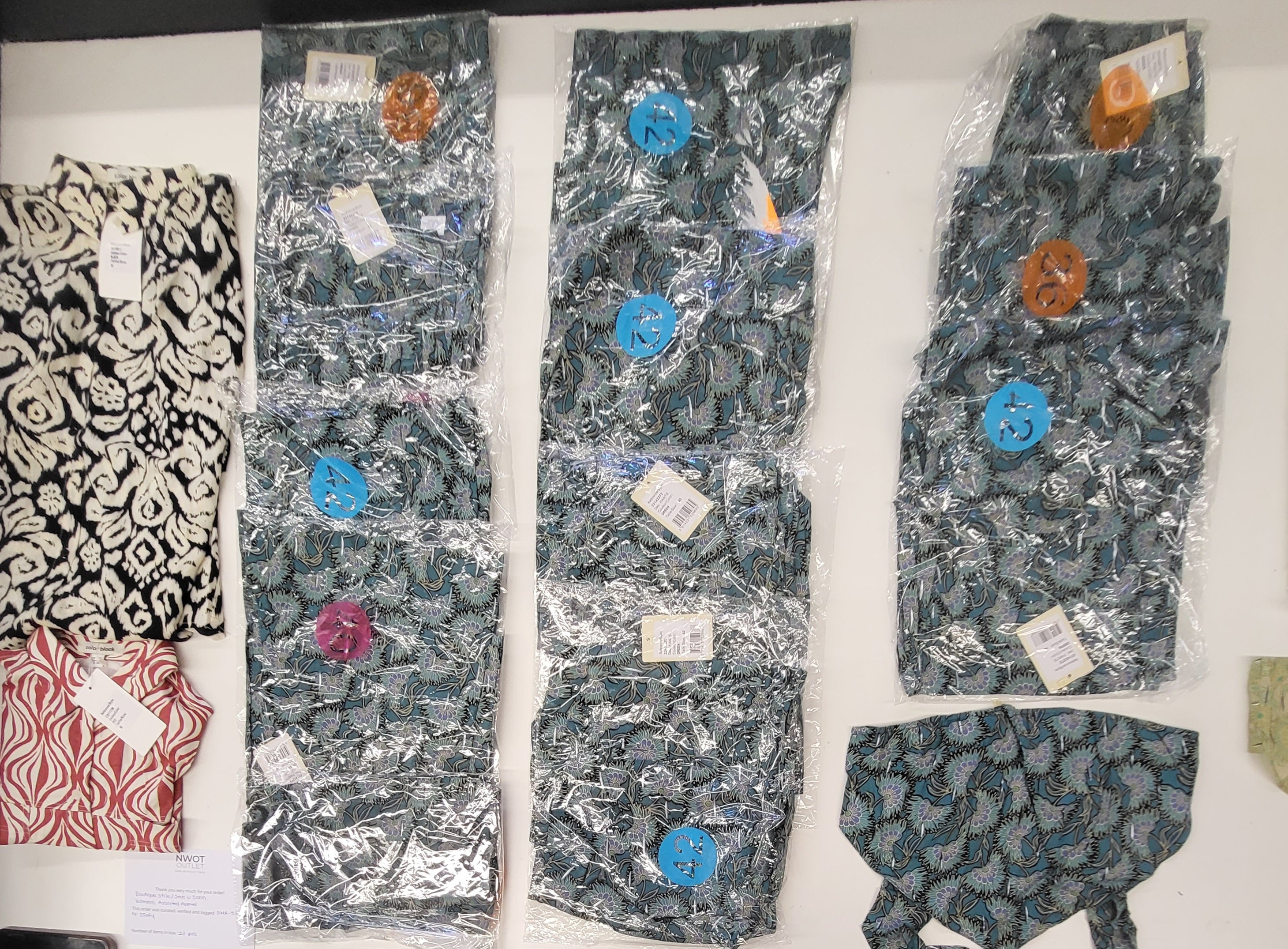 Boutique Style See U Soon | Assorted Women's Apparel | NWT | 25 Pieces | Small Box #Sma-539
