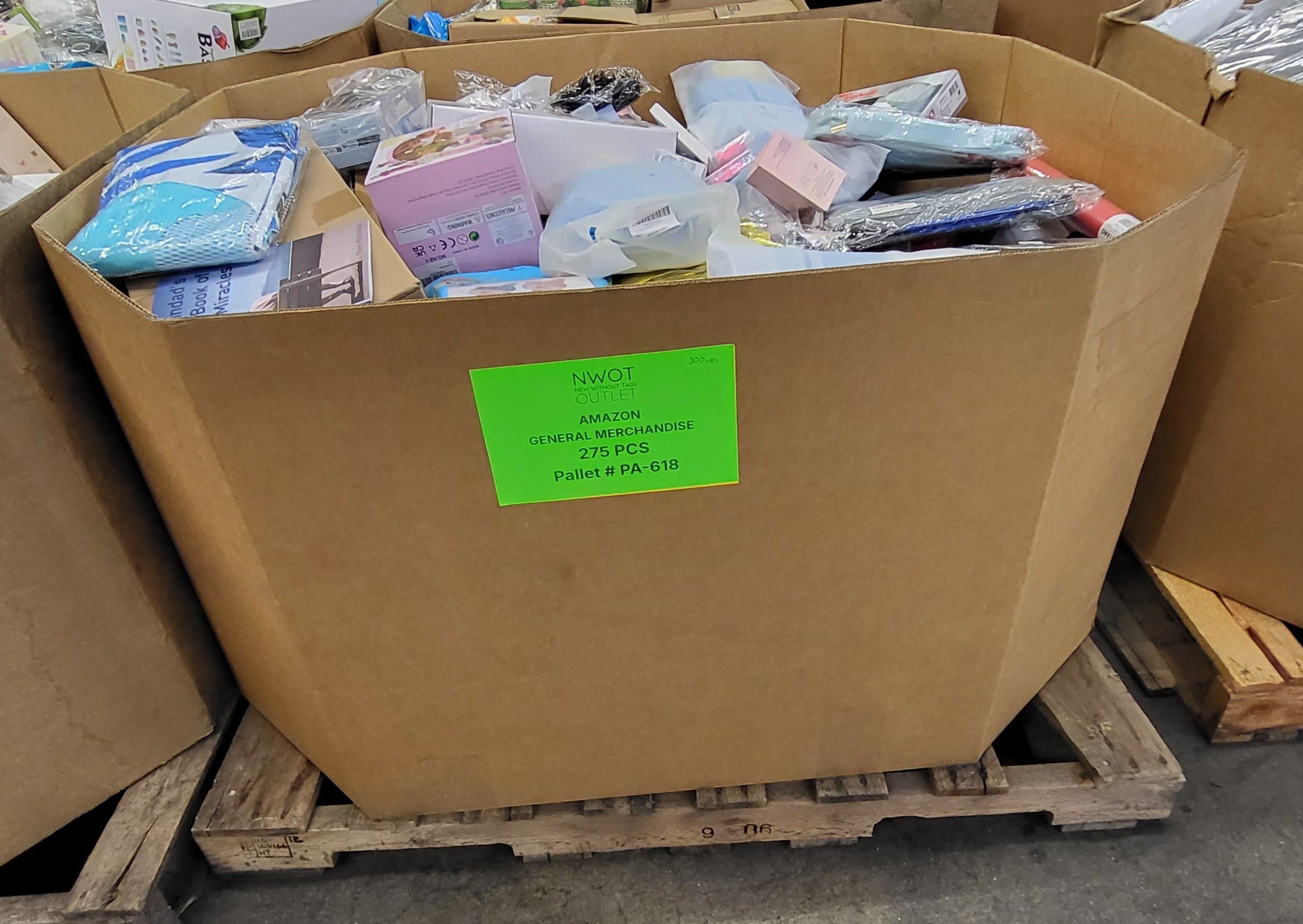 Amazon General Merchandise | Assorted Men's, Women's, Kid's General Merchandise | Returns | 275 Pieces | Pallet #PA-618