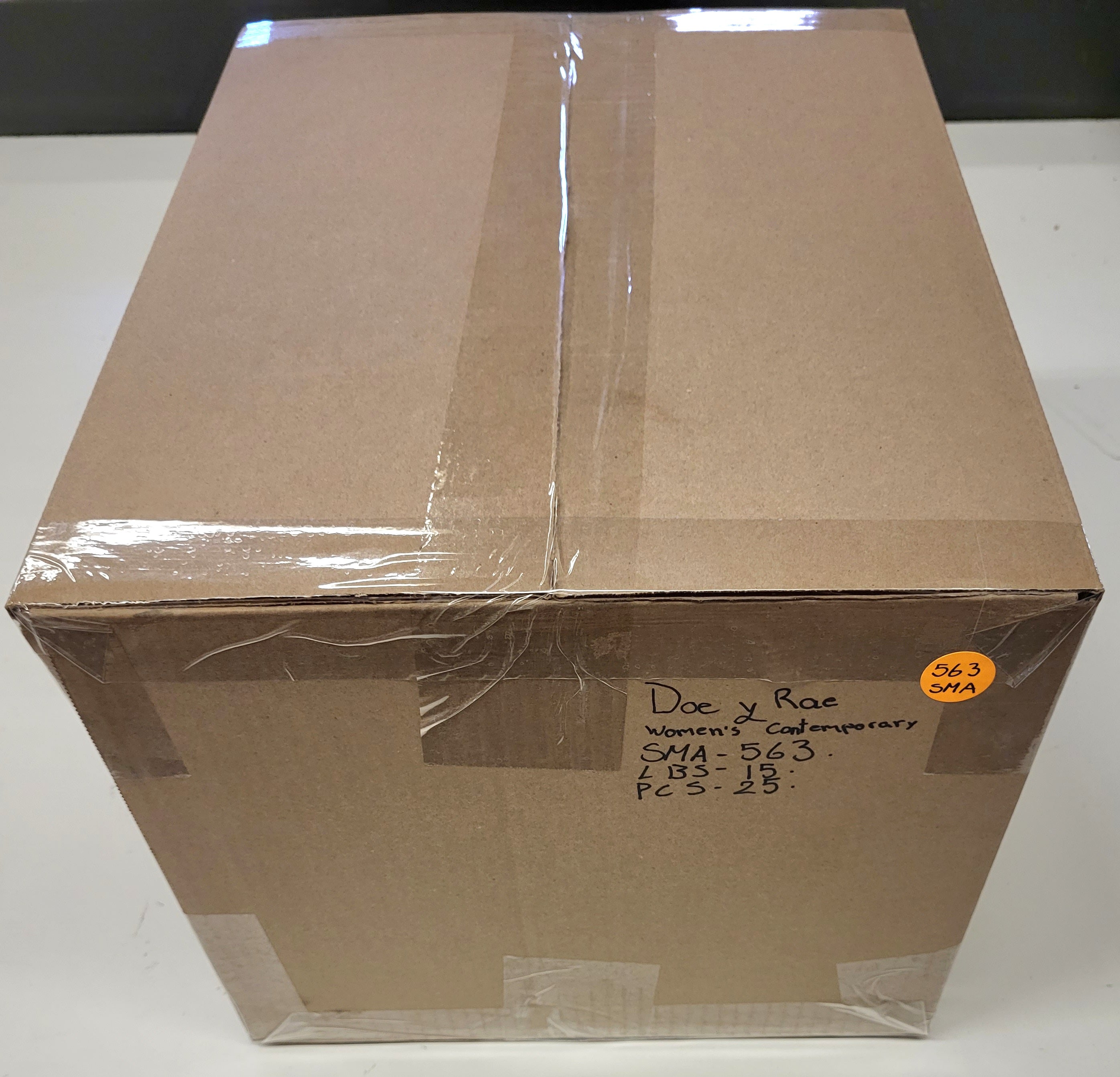 Doe & Rae | Assorted Women's Contemporary Apparel | NWT | 25 Pieces | Small Box #SMA-563