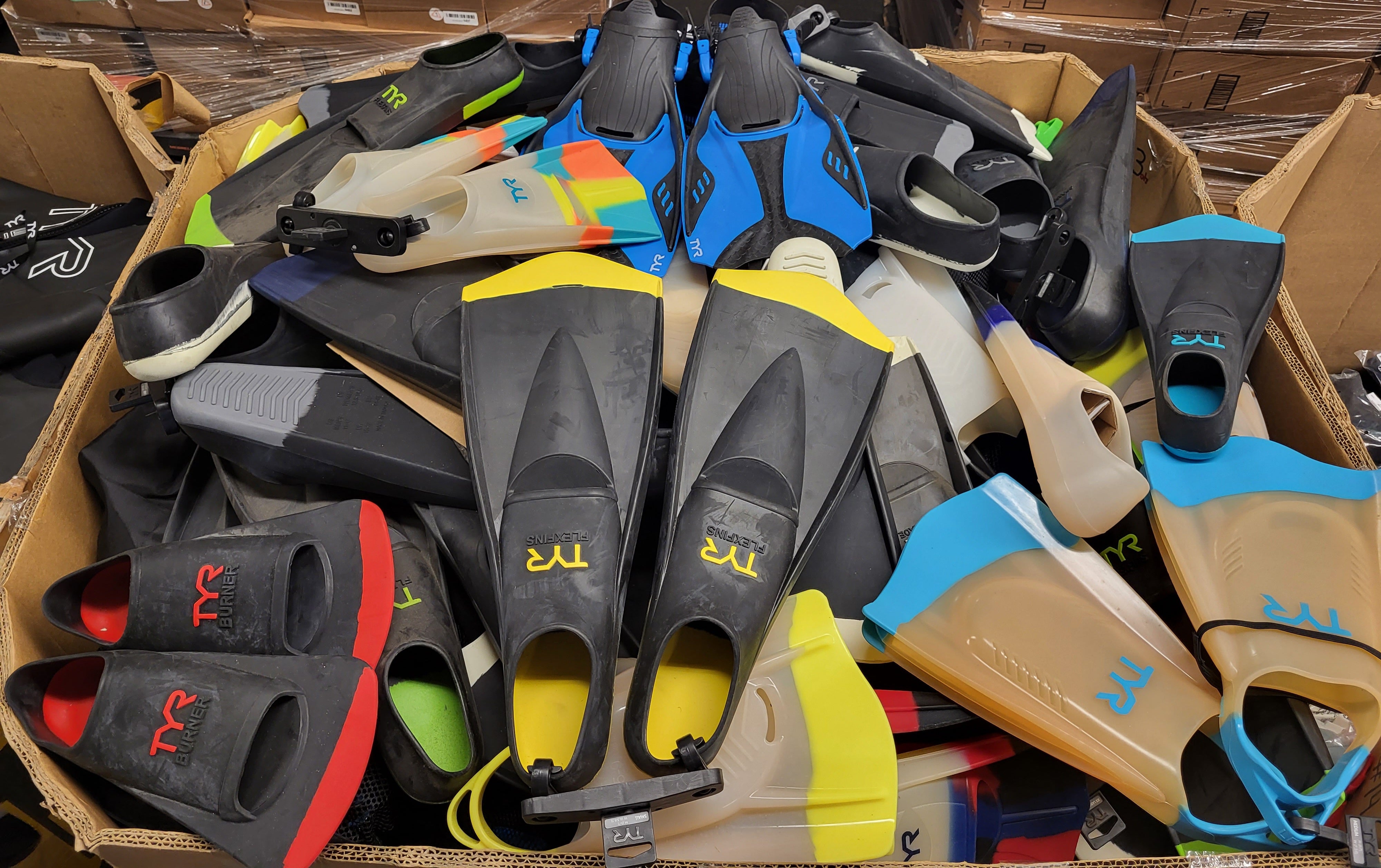 TYR SPORT SPORTING GOODS ACCESORIES | Assorted Men's, Women's Accessories | NWT | 138 Pieces | Pallet #PA-657