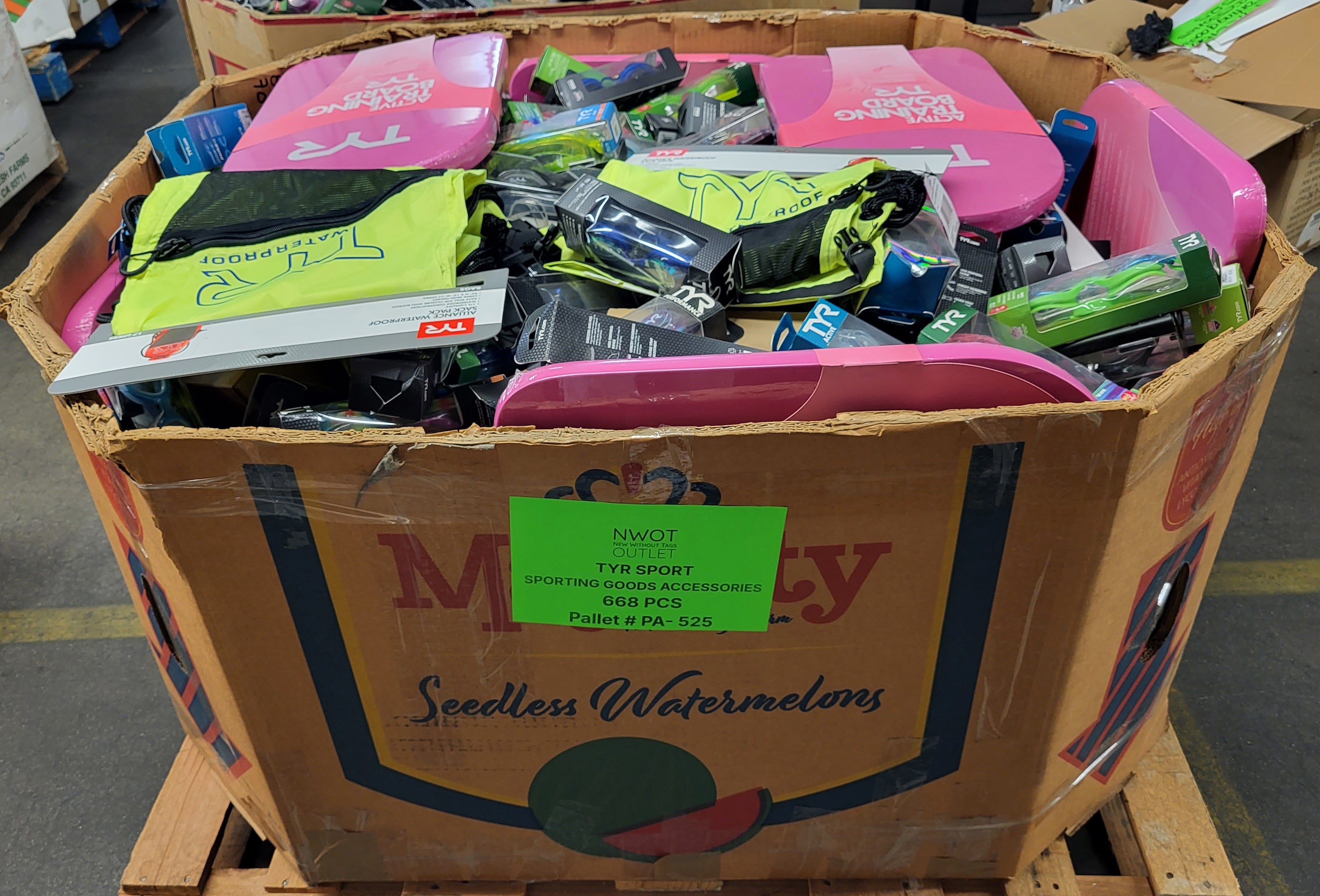 TYR SPORT | Assorted Men's, Women's & Kid's Accessories | NWT | 668 Pieces | Pallet #PA-668
