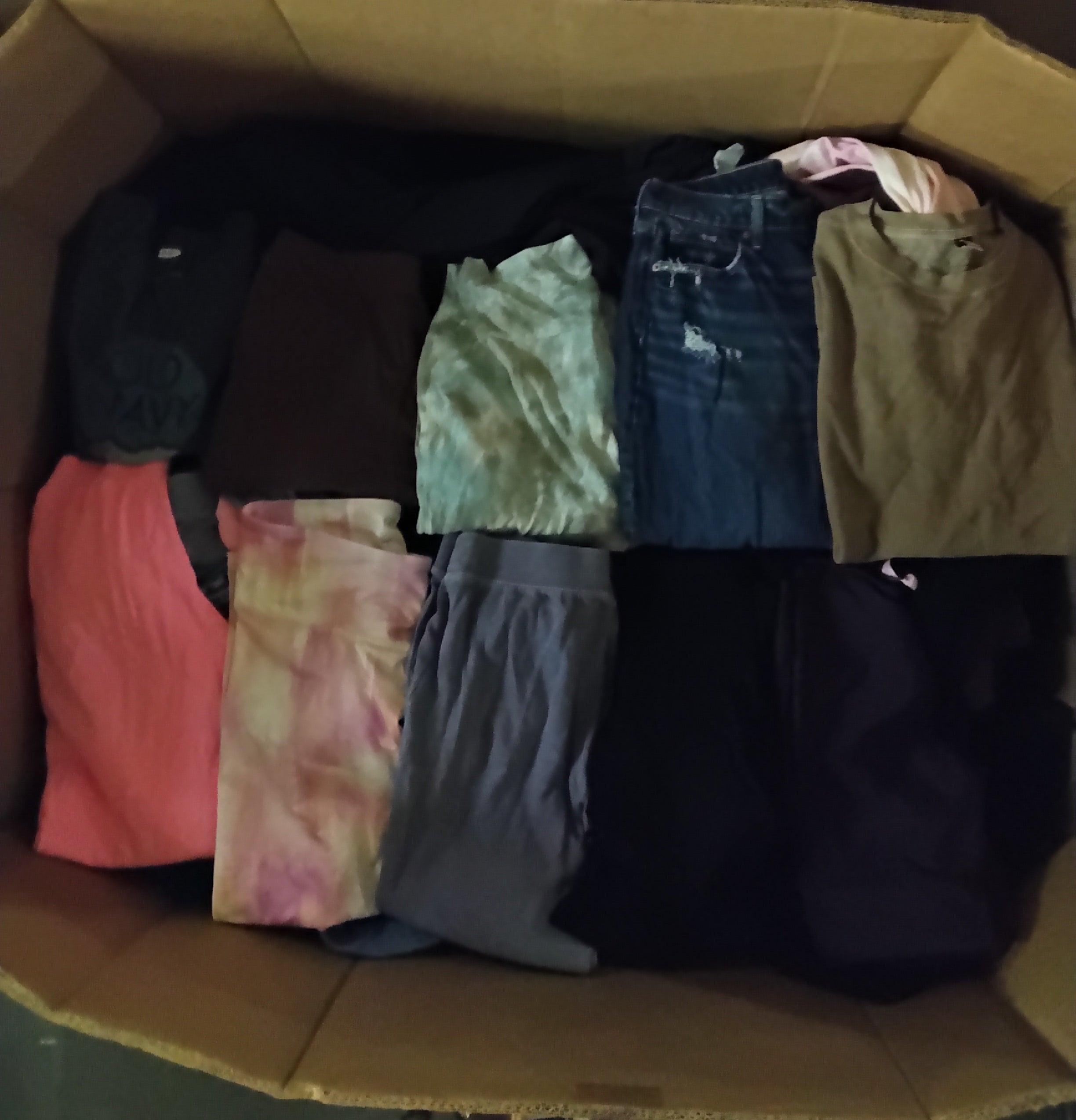 OLD NAVY | Assorted Women's Apparel | NWOT | 610 Pieces | Pallet #PA-672