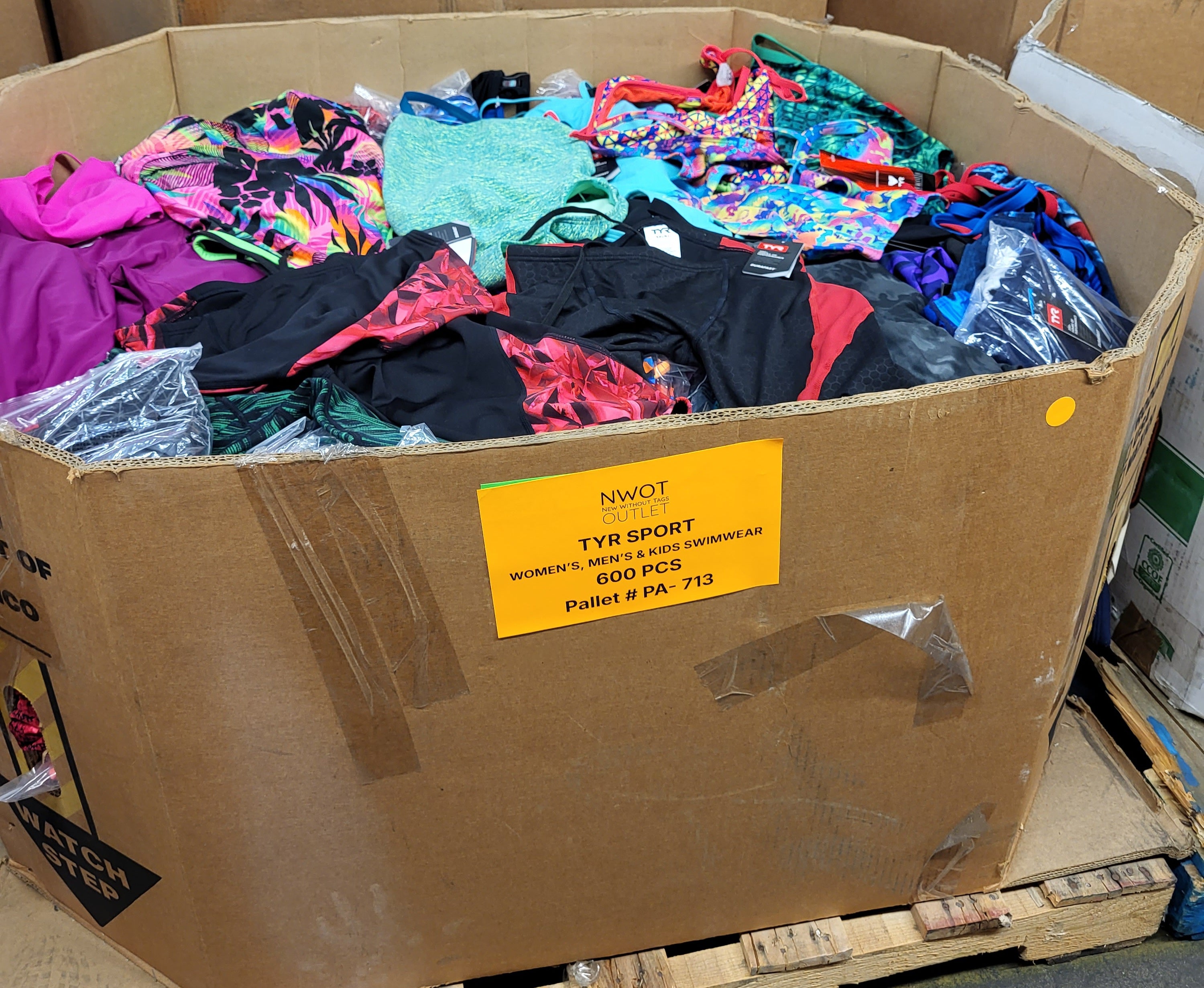 TYR Sport | Assorted Men's, Women's & Kid's Apparel | NWT | 600 Pieces | Pallet #PA-713