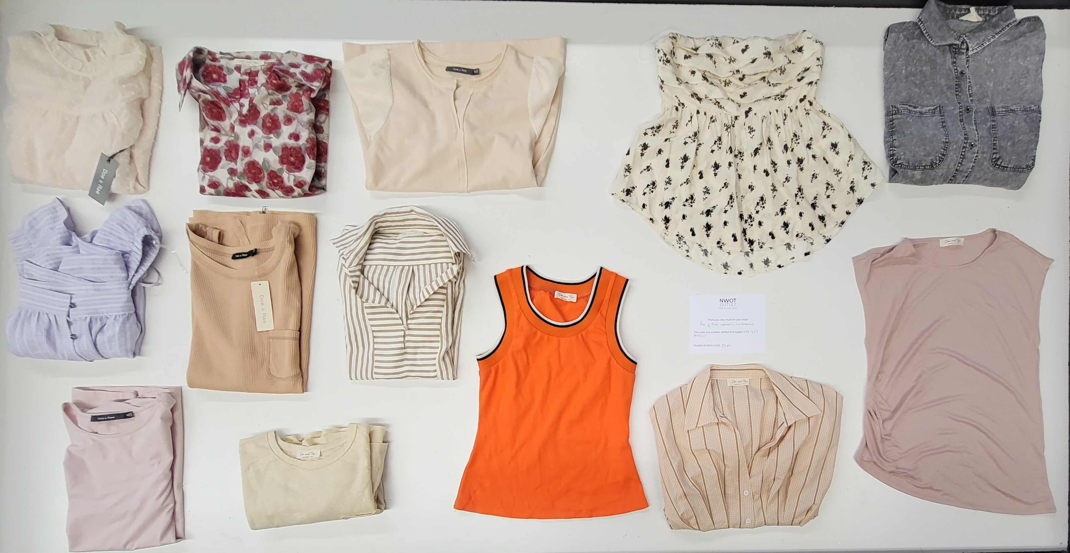 Doe & rae women's contemporary | Assorted Women's Apparel | NWT | 25 Pieces | Small Box #559