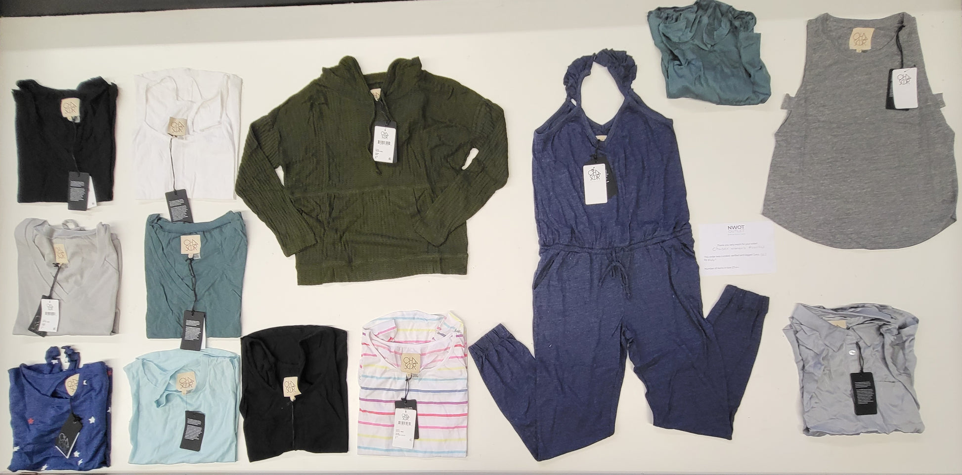 Chaser women's assorted | Assorted Women's Apparel | NWT | 25 Pieces | Small Box #562