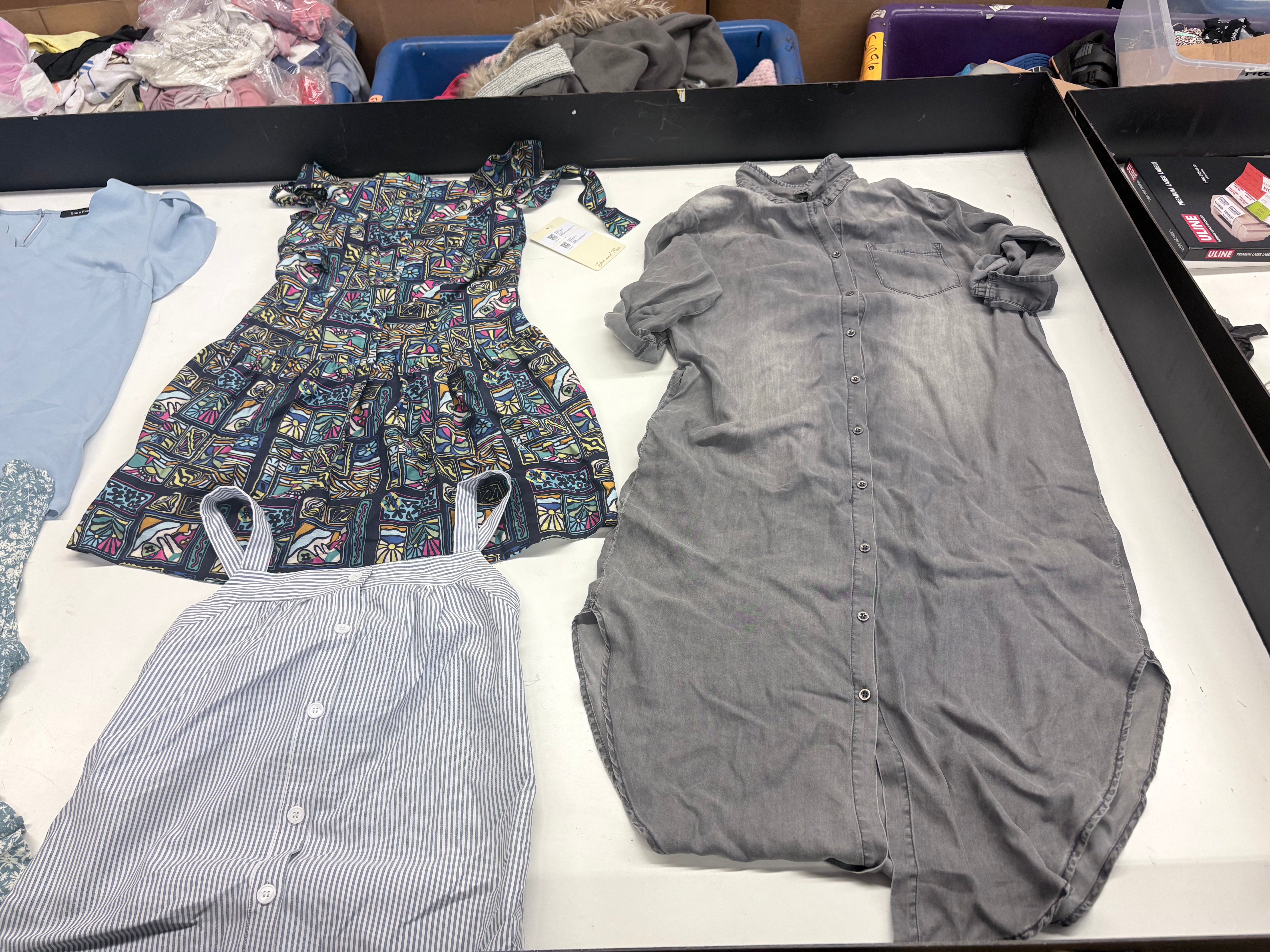 DOE & RAE CONTEMPORARY | Assorted Women's Apparel | NWT | 25 Pieces | Small Box #SMA-609