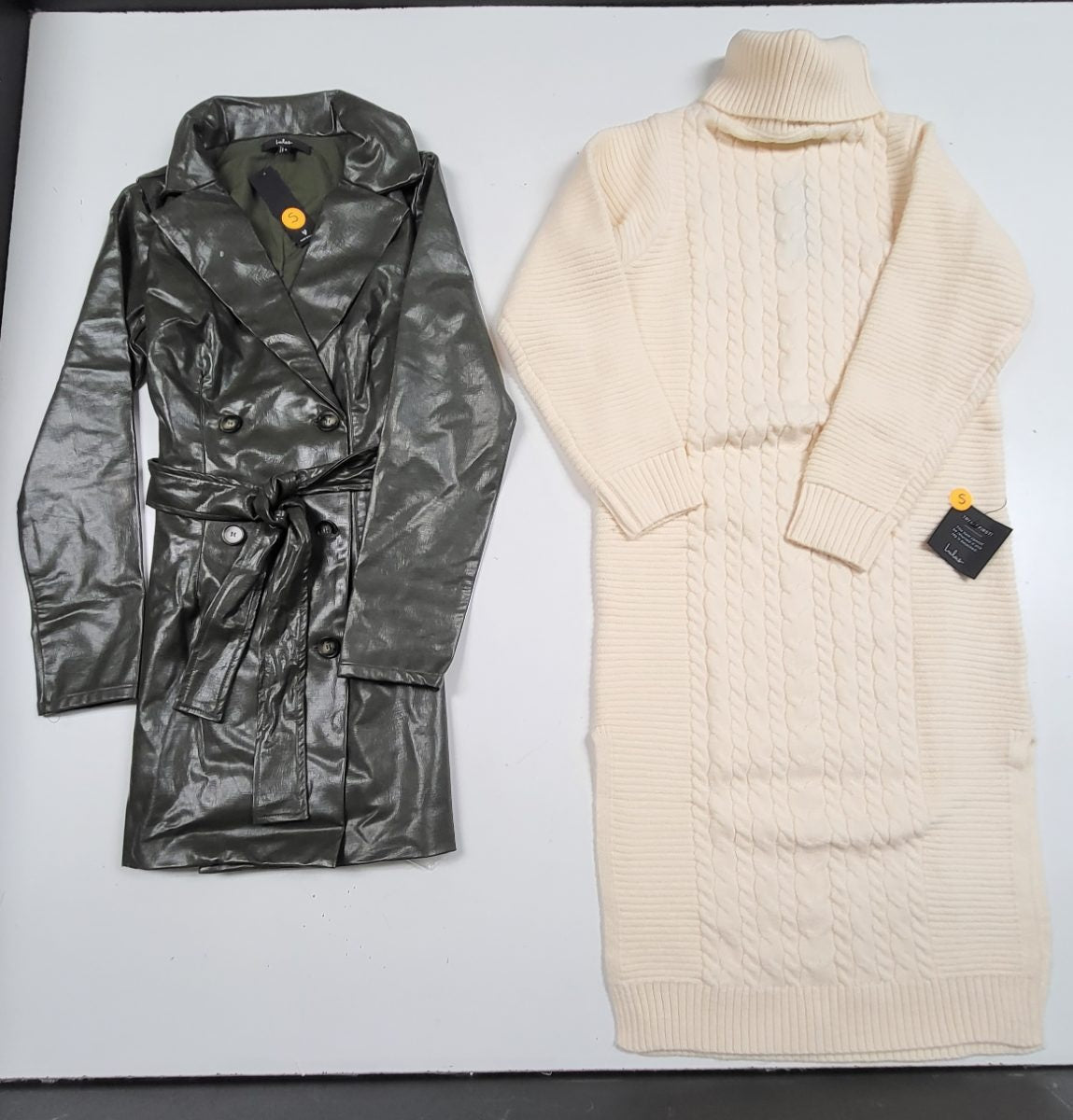 NWOT-L-000043 warehouse photo df572d37a01081f22f6227b9