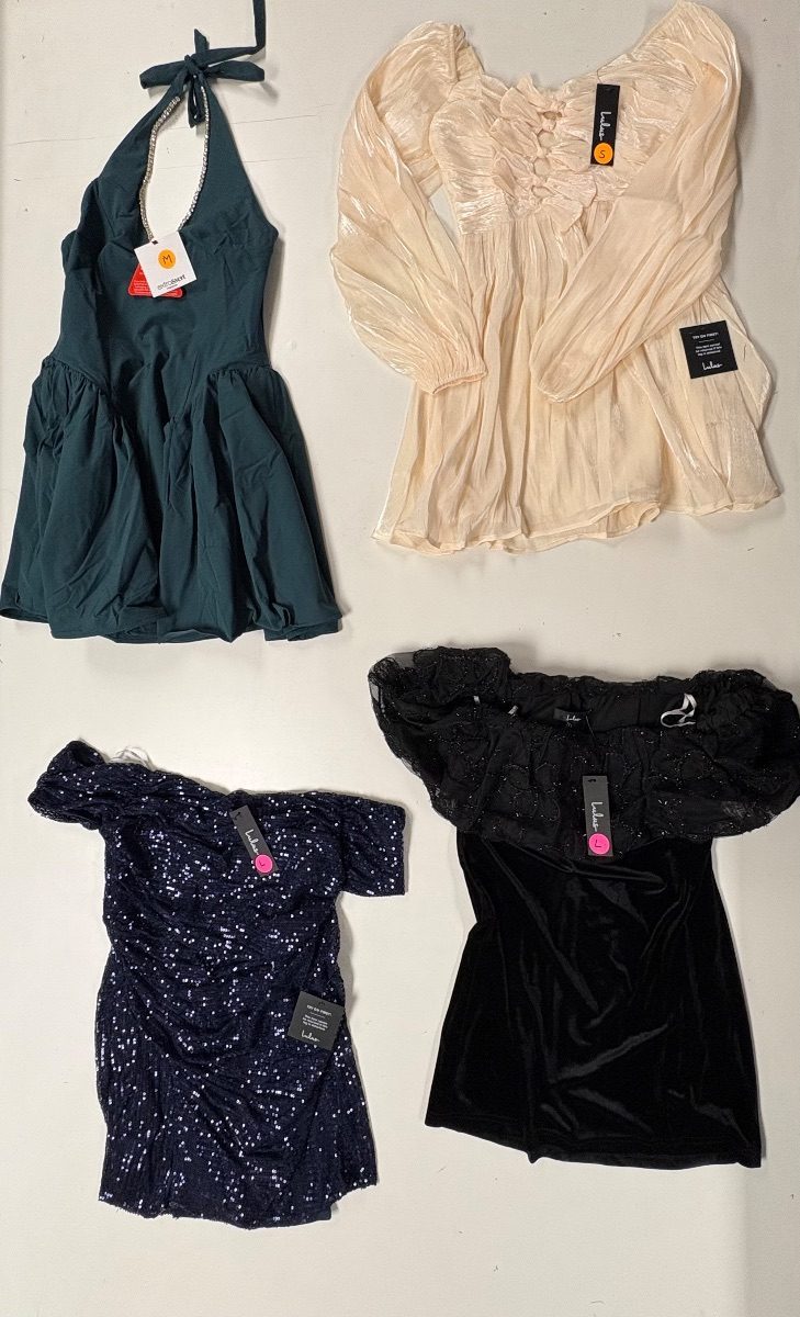 NWOT-L-000054 warehouse photo 6cf3bb5b09e5d637615b66a0