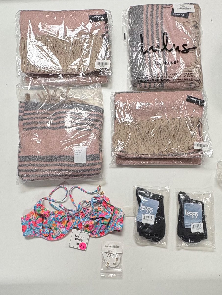 NWOT-L-000057 original saved lot photo 3
