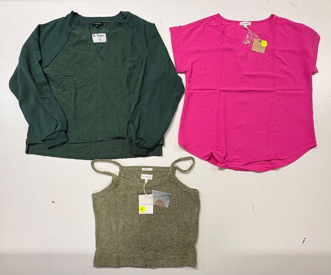 NWOT-L-000132 warehouse photo 64803b015010f3851be9d721
