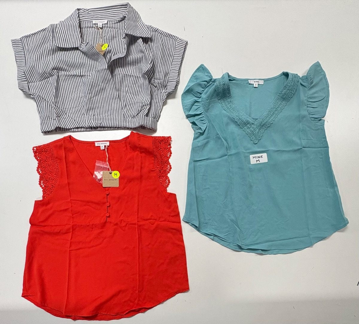 NWOT-L-000133 warehouse photo f09e8bd03e1a8511dc85429d