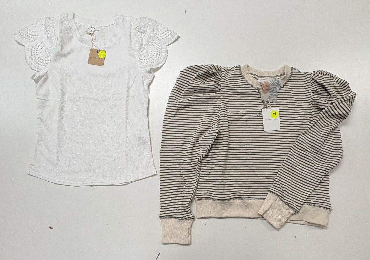 NWOT-L-000145 warehouse photo c38fd9a0d87d0aa2161f573e