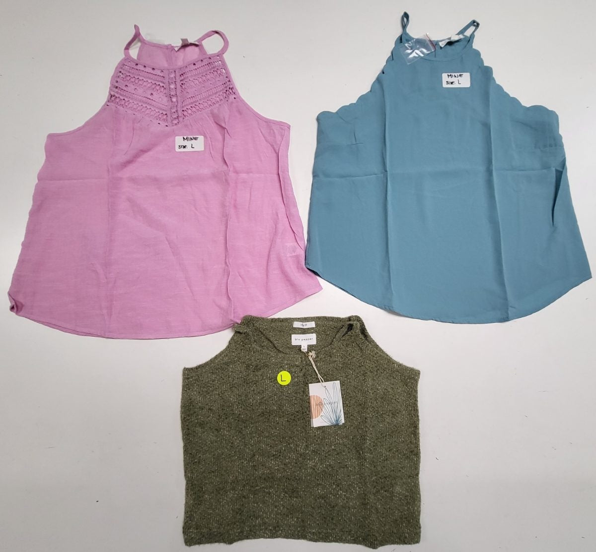 NWOT-L-000147 warehouse photo 49ff565f4e29d83e1ad4c929