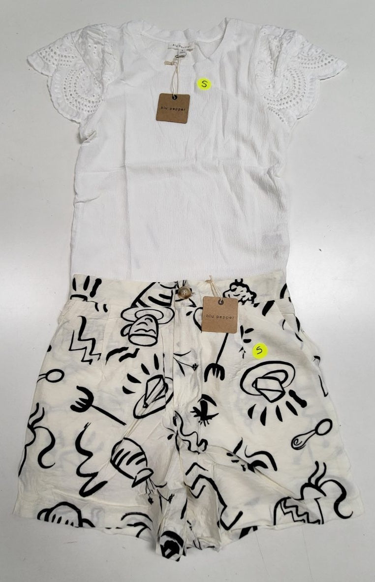 NWOT-L-000147 warehouse photo 9102c71eac4d533f816bf0d6