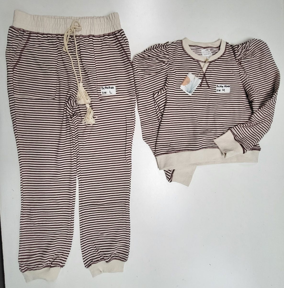 NWOT-L-000148 warehouse photo a6fa72ae43f21a5146b8e405