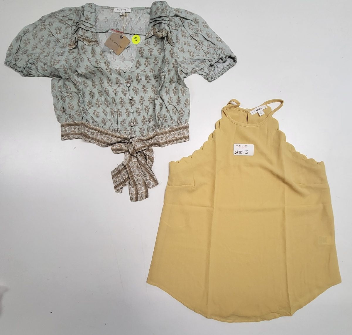 NWOT-L-000151 warehouse photo edef4f1b032aa91bb1a05e9e