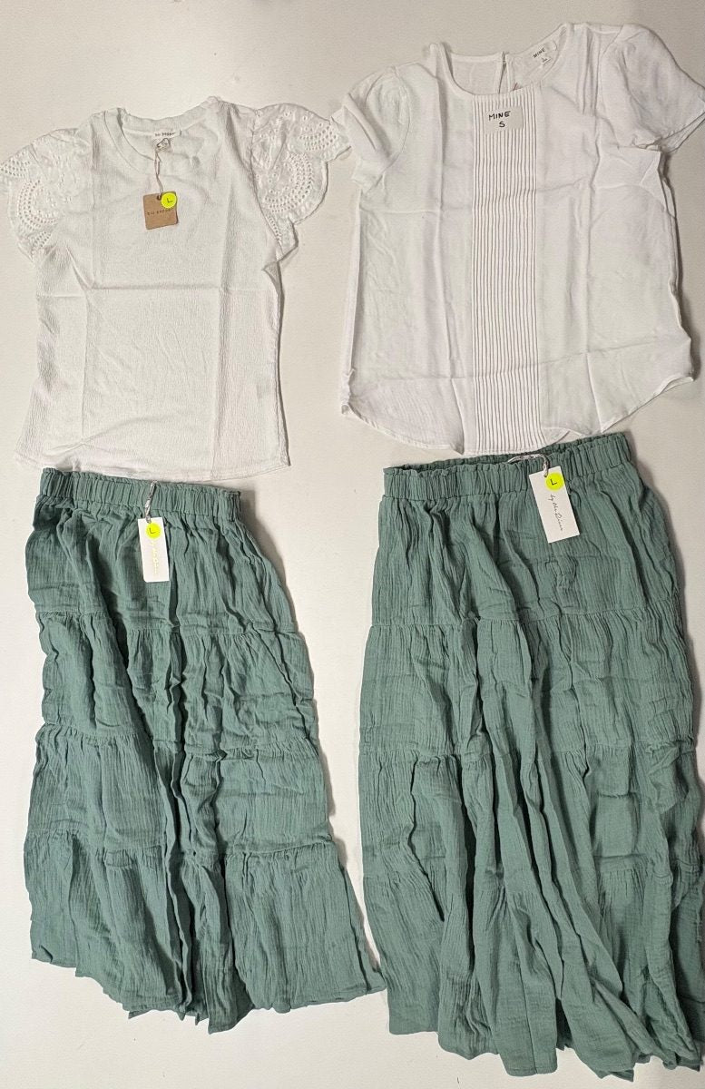 NWOT-L-000152 warehouse photo 54c409b70f81912a6b44de61