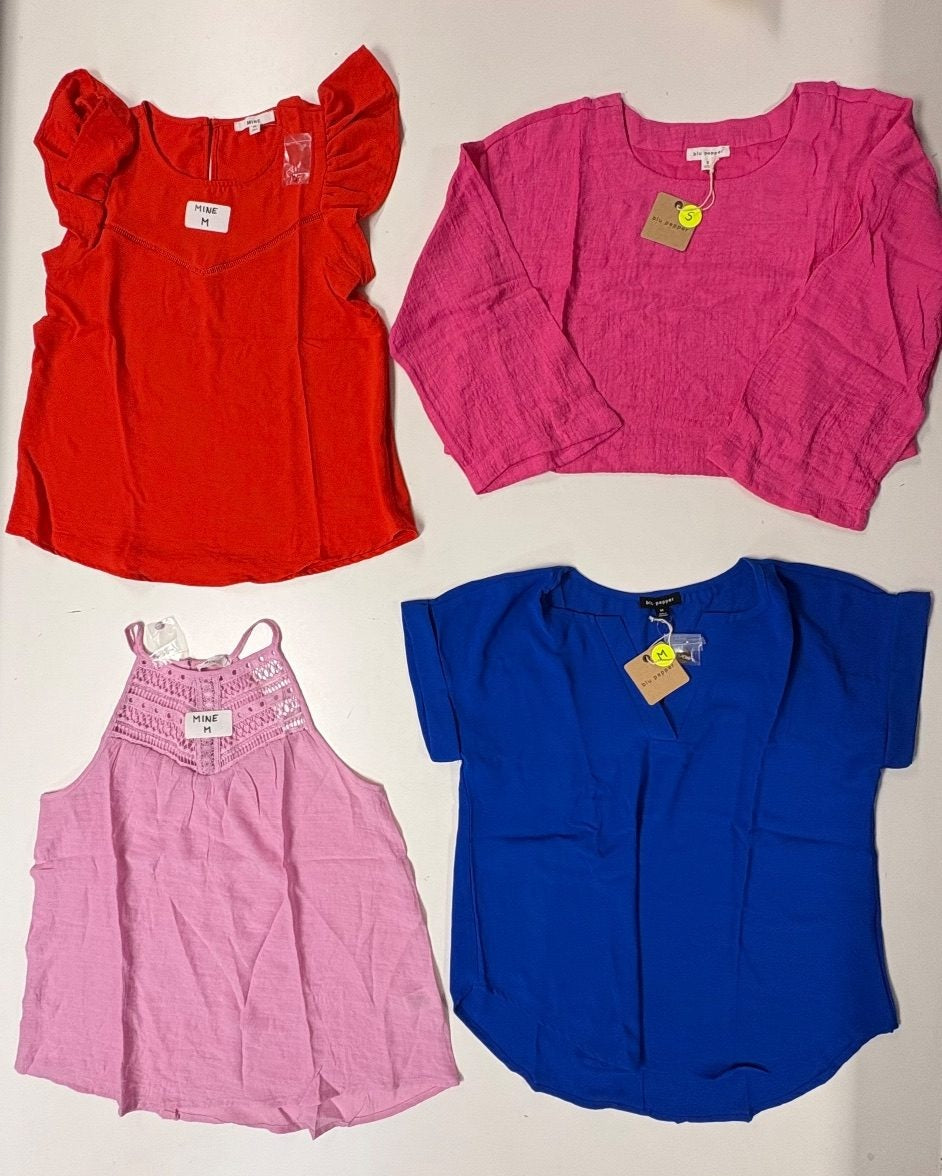 NWOT-L-000153 warehouse photo ac2f94c65a5e2bfcbe4b4a5f