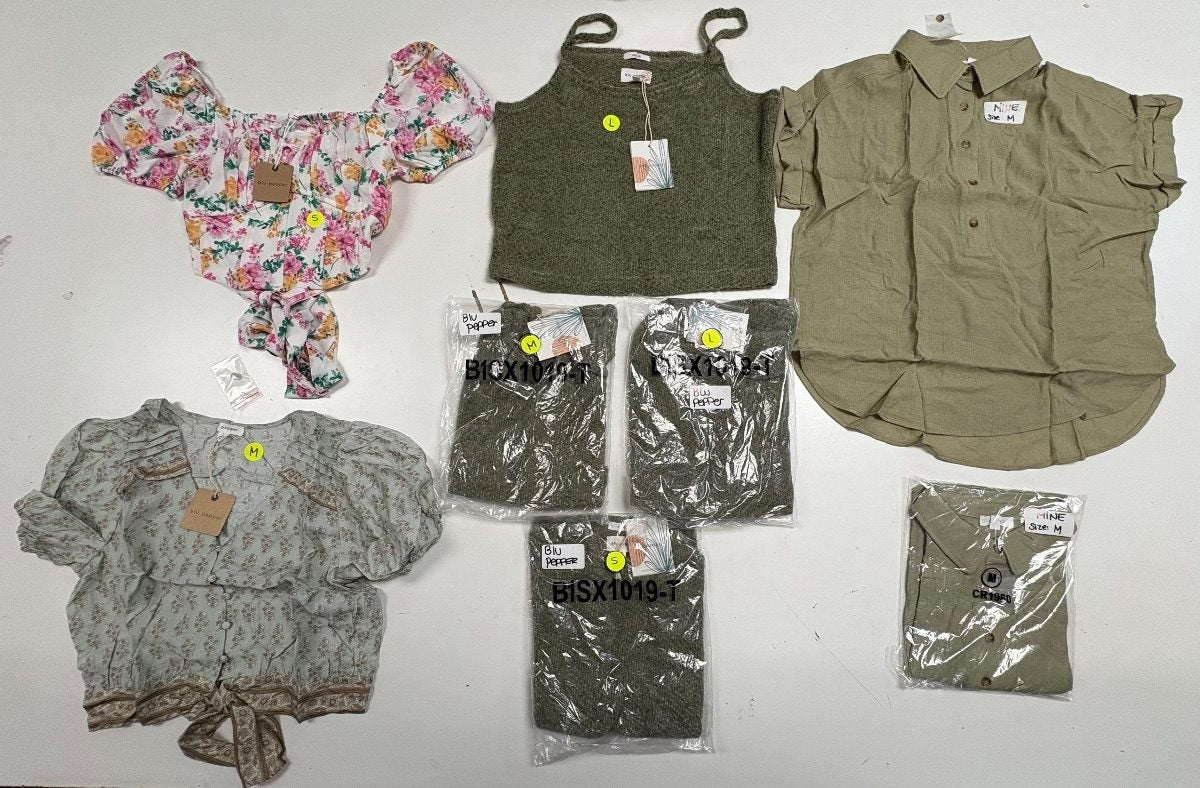 NWOT-L-000156 warehouse photo a4a996f523ffe2e87a10a179
