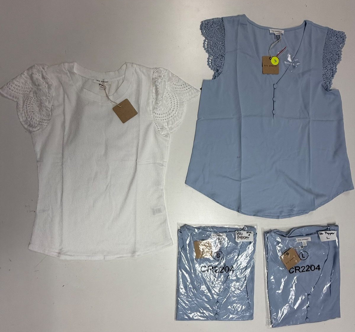 NWOT-L-000166 warehouse photo bfcea19b89db6598bf42ef03