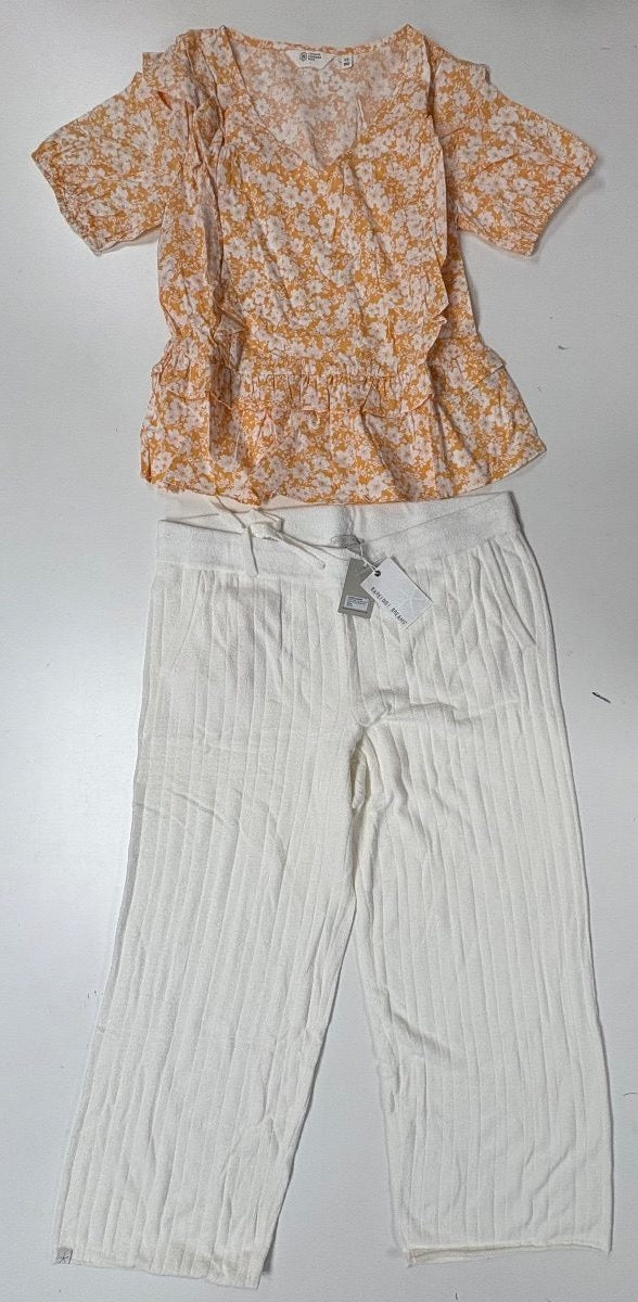 NWOT-L-000174 warehouse photo 99a58cb699532596016e9a2b