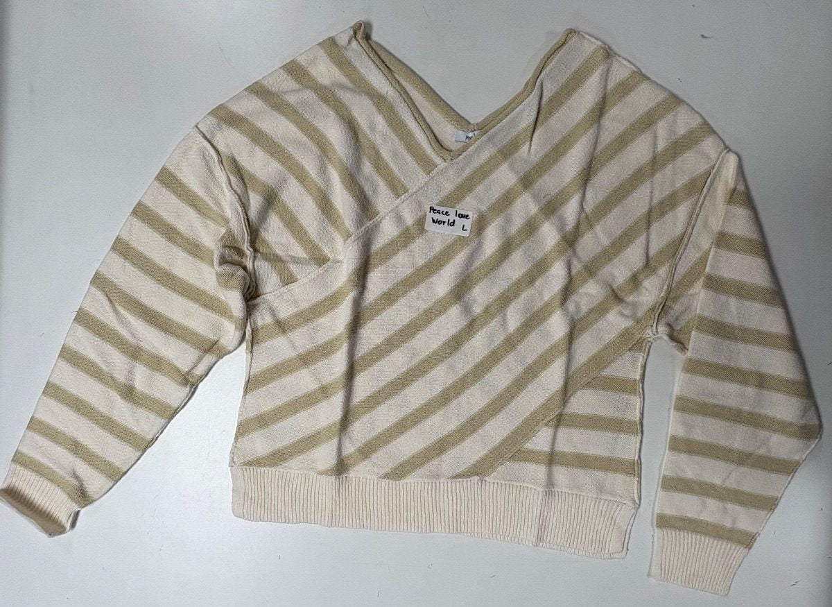 NWOT-L-000181 warehouse photo 61404f82d612ab1f9e529b03