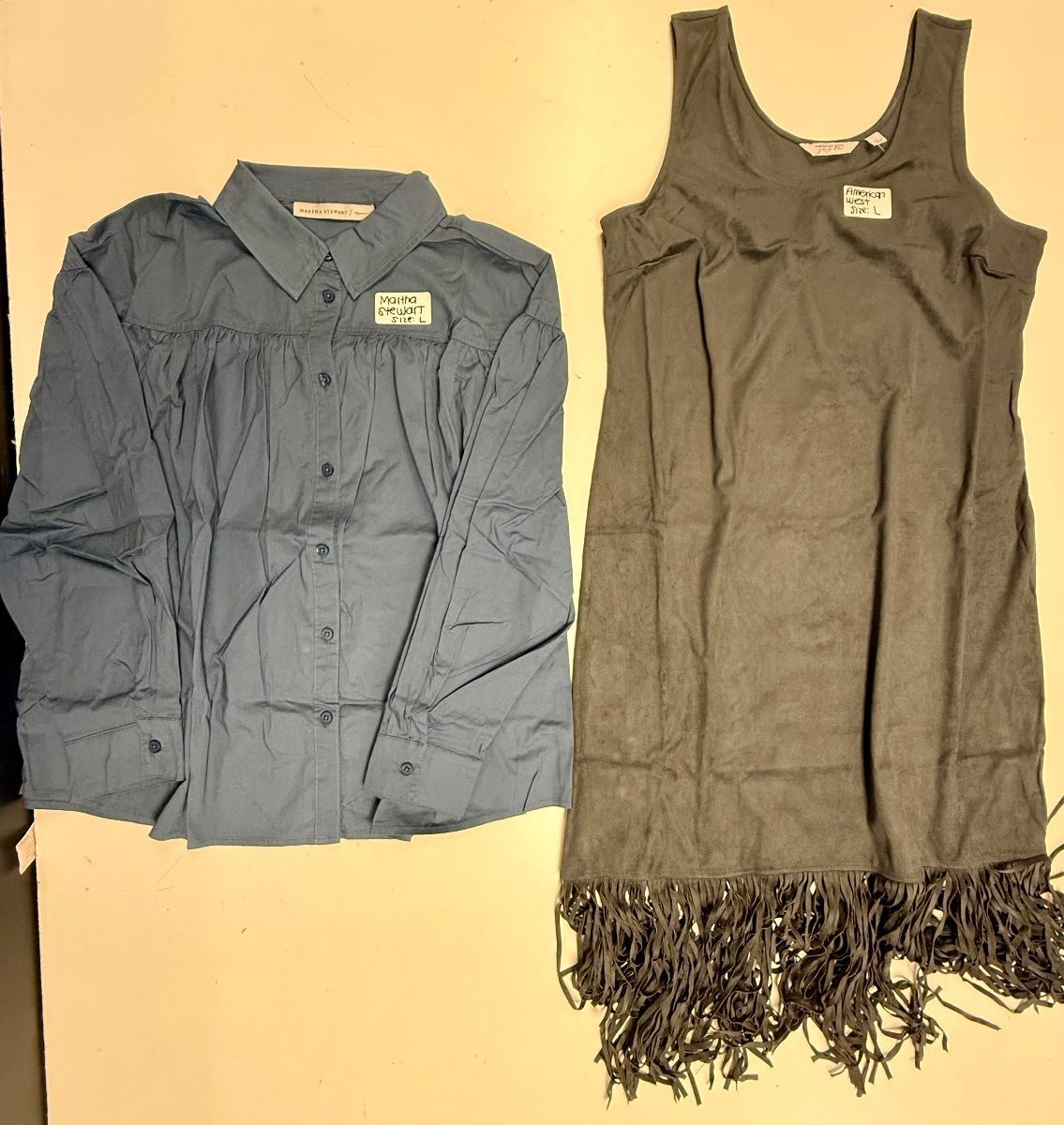 NWOT-L-000185 warehouse photo eeb4d4bd705a22a9282750d7