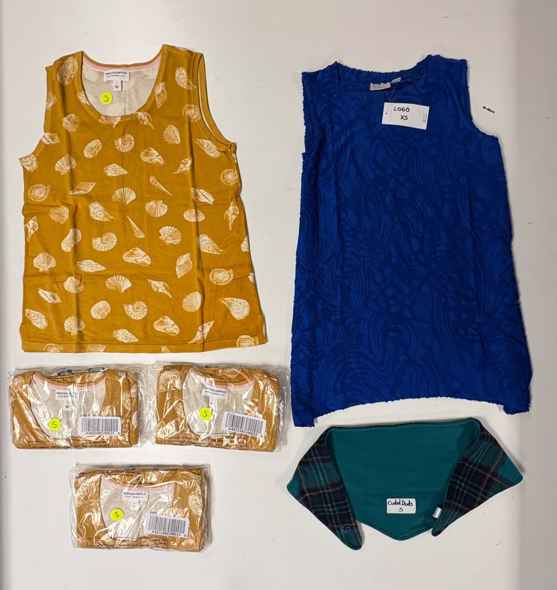NWOT-L-000208 warehouse photo bf7ce0ade41f8a85c7f39a3b