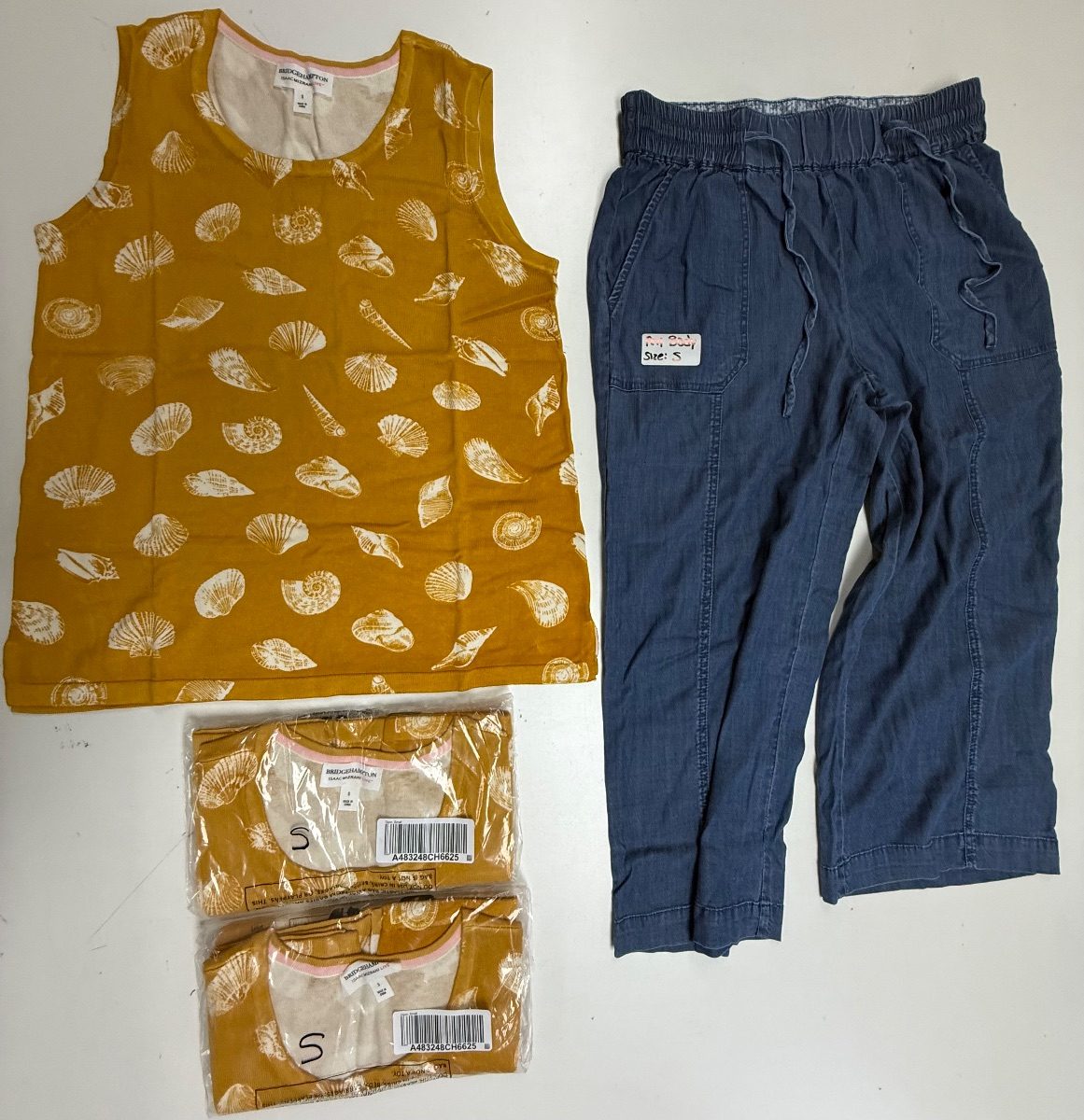 NWOT-L-000232 warehouse photo bdde54ec7e9dba7076c1b665