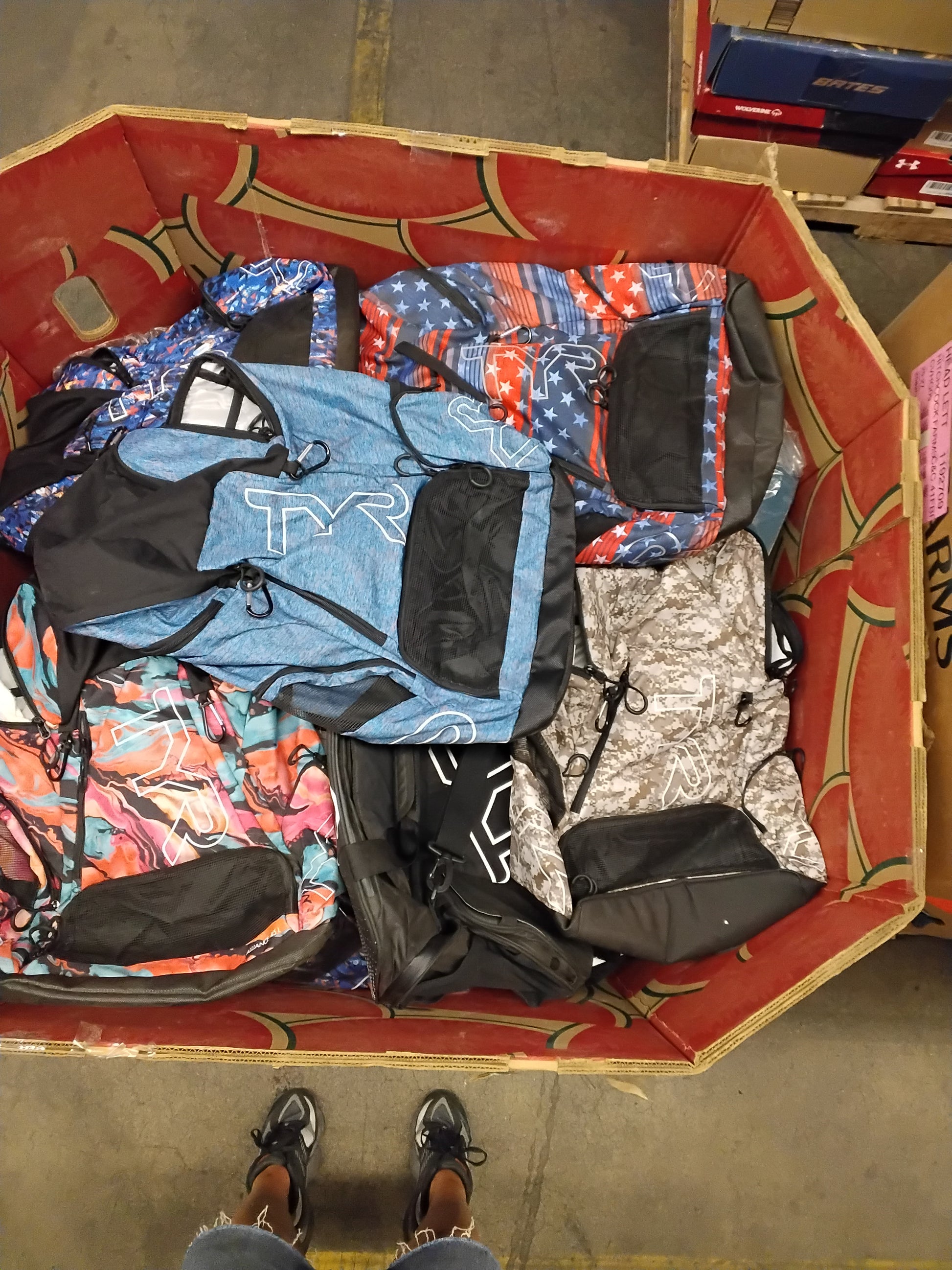 TYR SPORT Backpacks | Assorted Women's Apparel | NWT | 31 Pieces | Pallet #PA-639