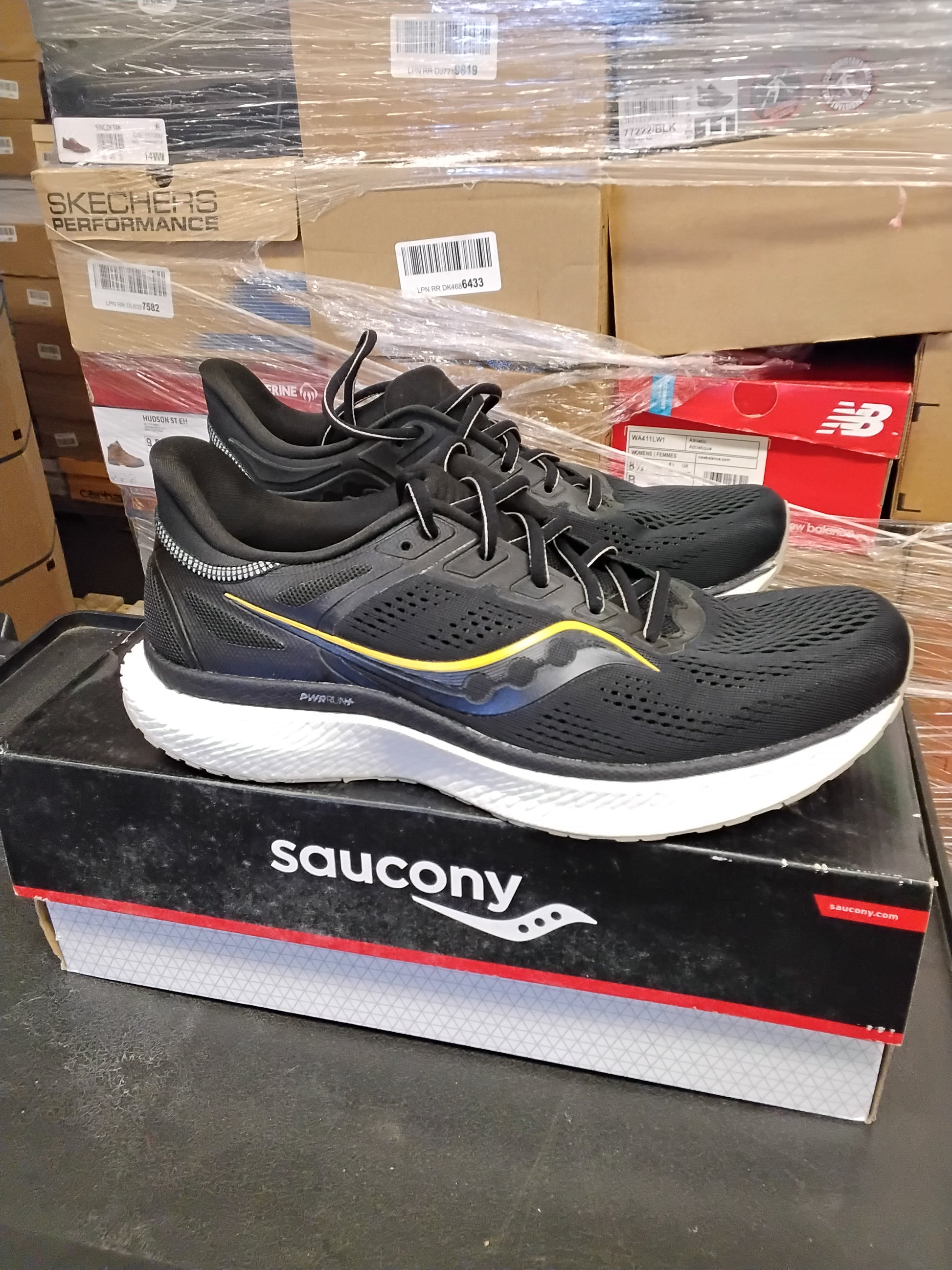 DSW Footwear | Assorted Men's, Women's Footwear | Returns | 245 Pairs | Pallet #PS-252