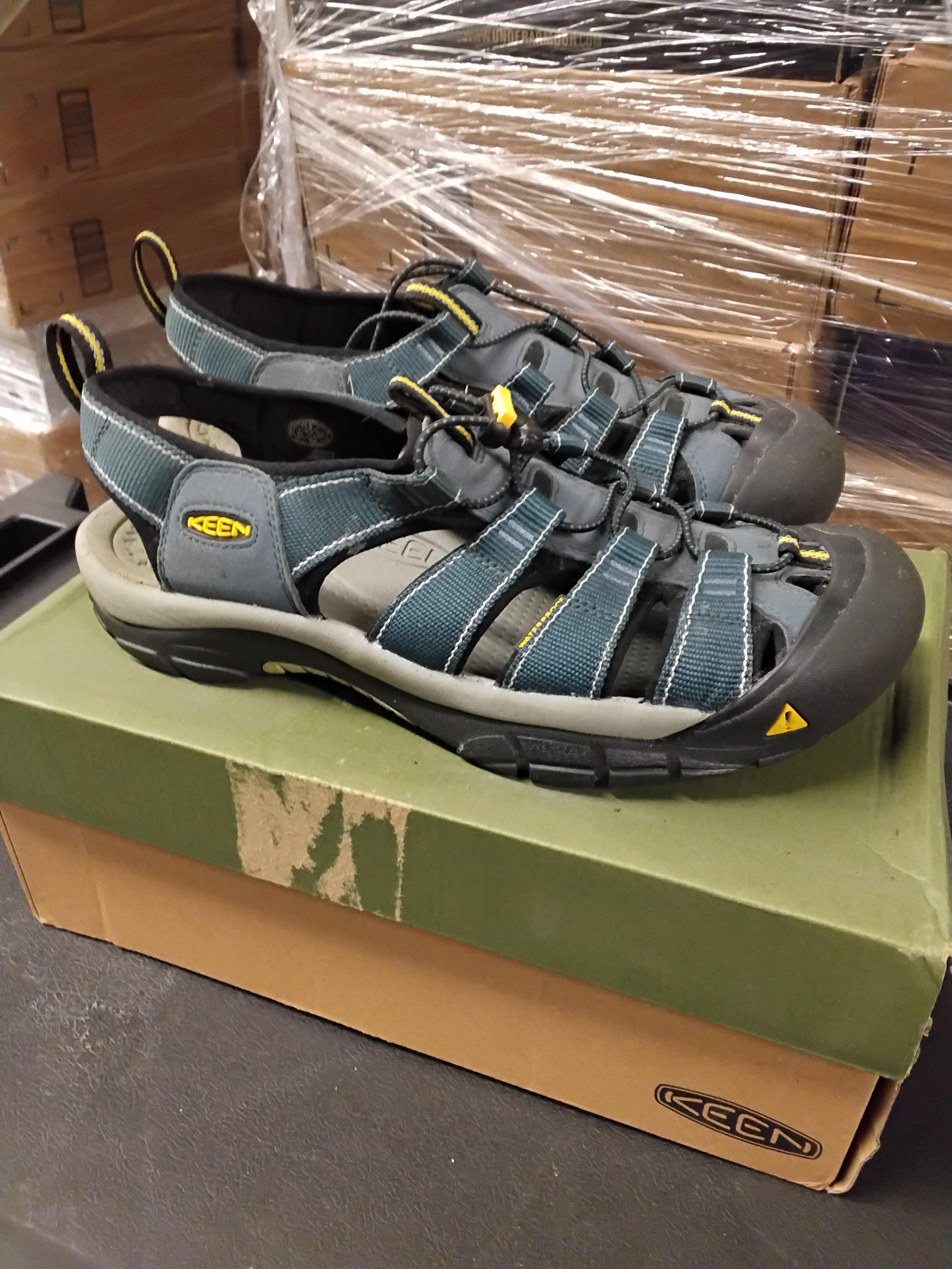 Amazon & DSW | Assorted Men's, Women's & Kid's Footwear | Returns | 240 Pairs | Pallet #PS-275