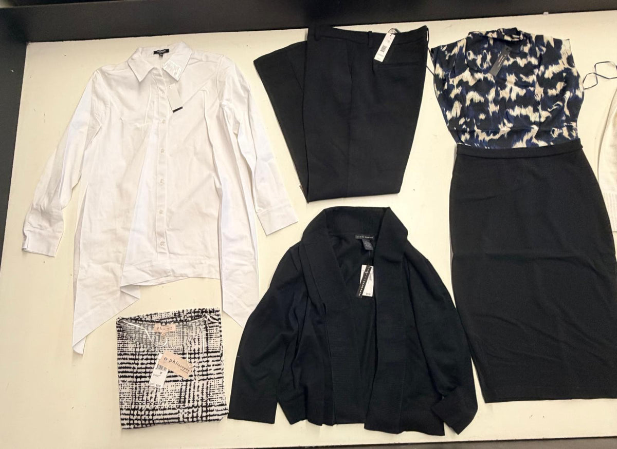 Tahari and More | Assorted Women's Apparel | NWT | 25 Pieces | Small Box #SMA-621