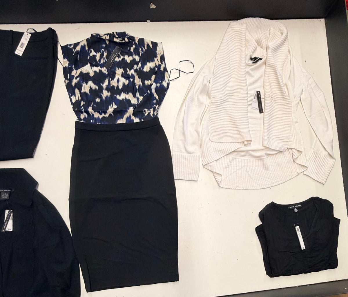 Tahari and More | Assorted Women's Apparel | NWT | 25 Pieces | Small Box #SMA-621