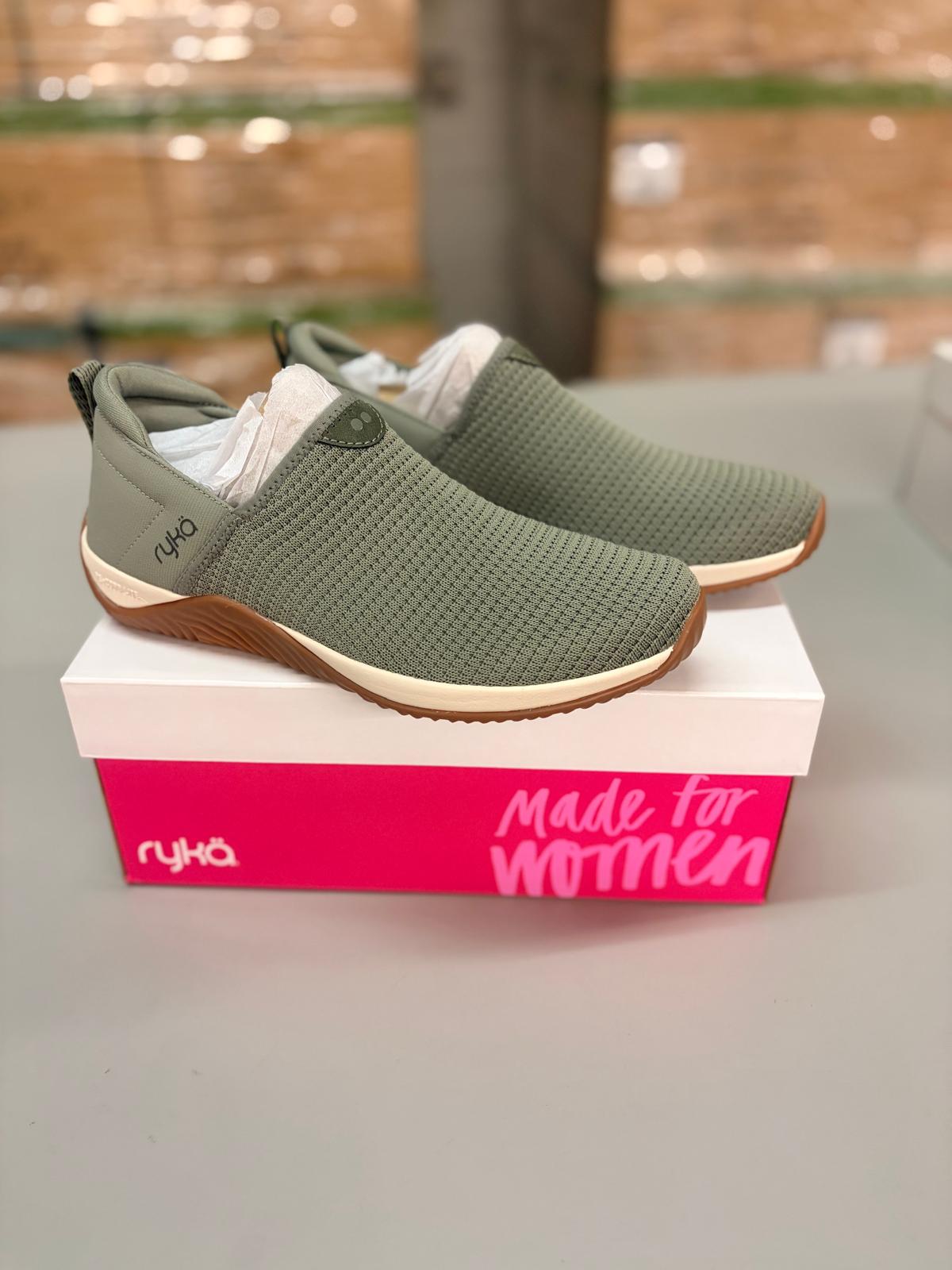 QVC SHOES TRUCKLOAD #10 | Assorted Women's Footwear | NWT | 3212 (26 pallets) Pairs | Pallet #PS-294