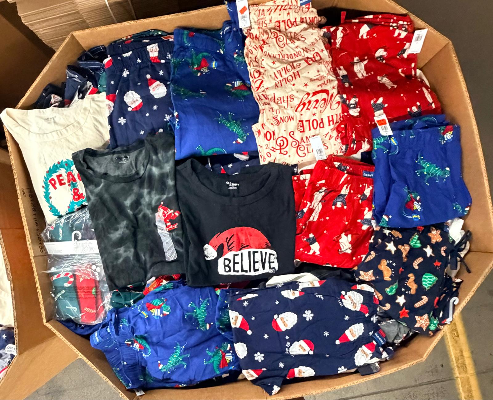 OLD NAVY | Assorted Women's Apparel | NWT | 560 Pieces | Pallet #PA-687