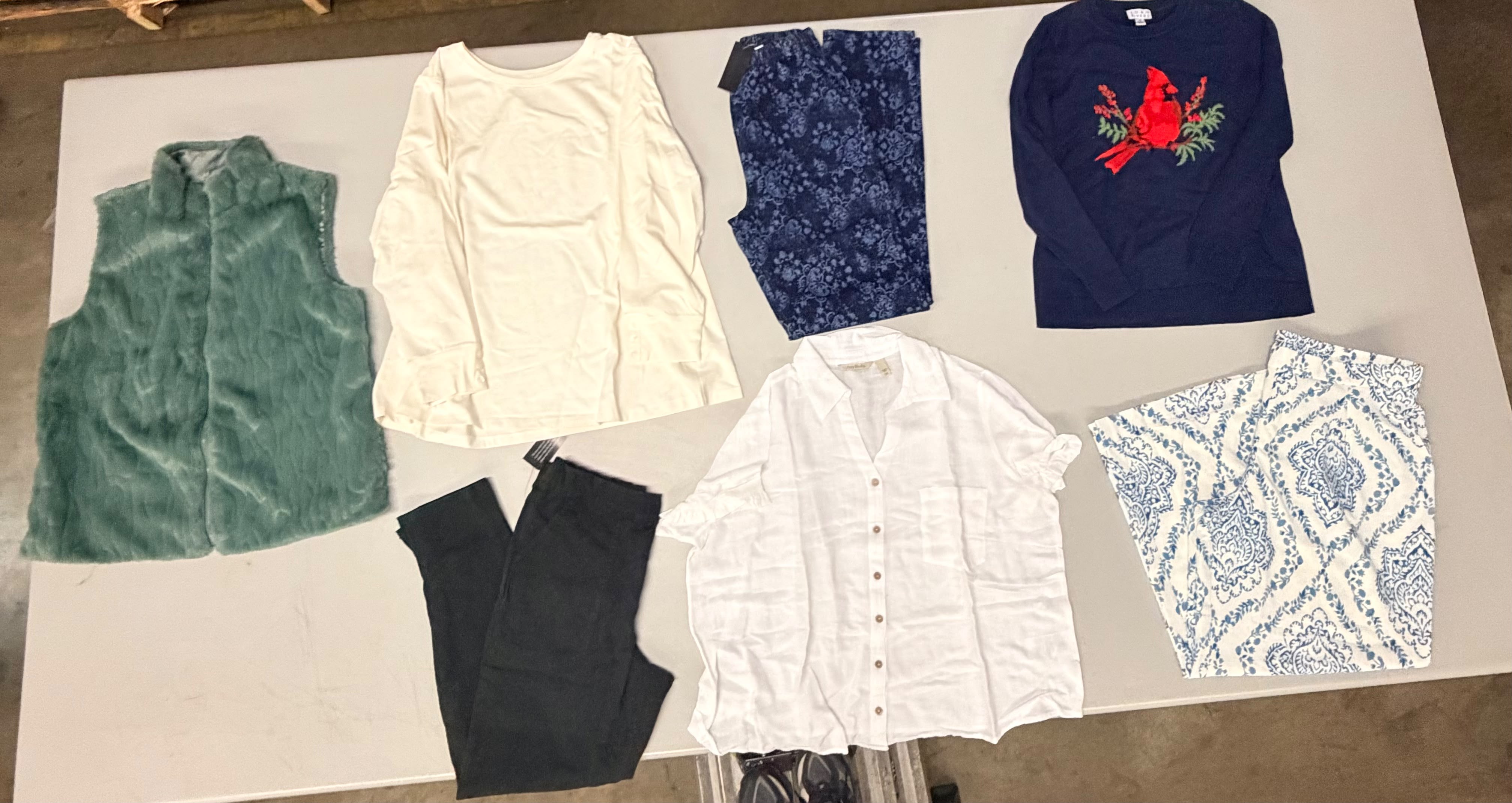 QVC APPAREL TRUCKLOAD #6 | Assorted Women's Apparel | NWT | 11534 (26 pallets) Pieces | Pallet #PA-678