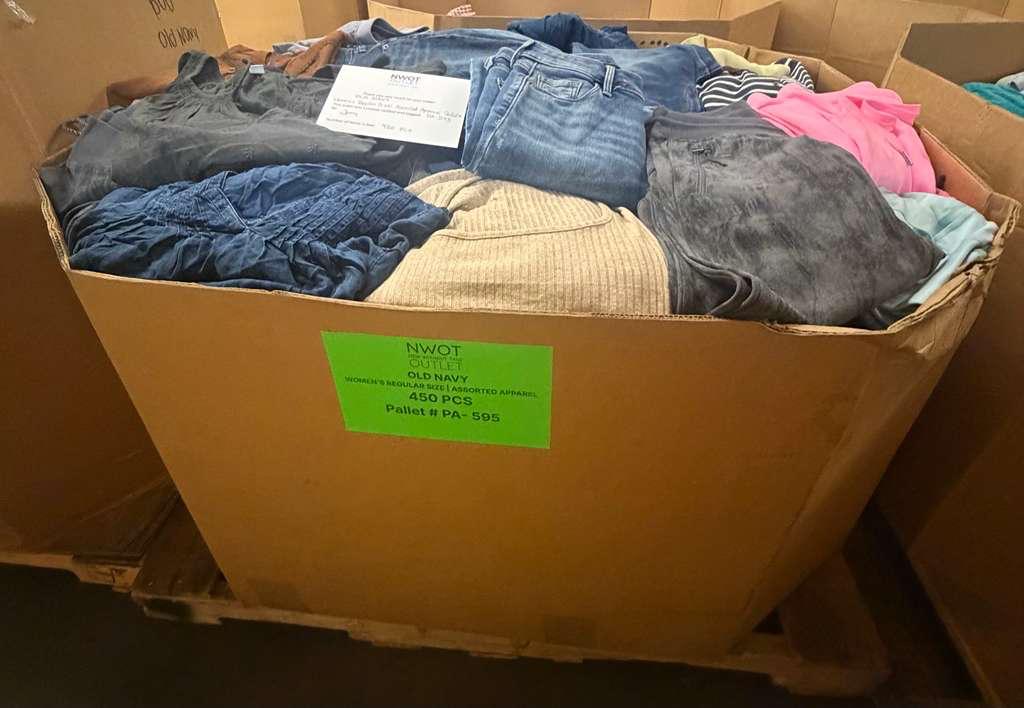 Old Navy | Assorted Women's Apparel | NWOT | 450 Pieces | Pallet #PA-595