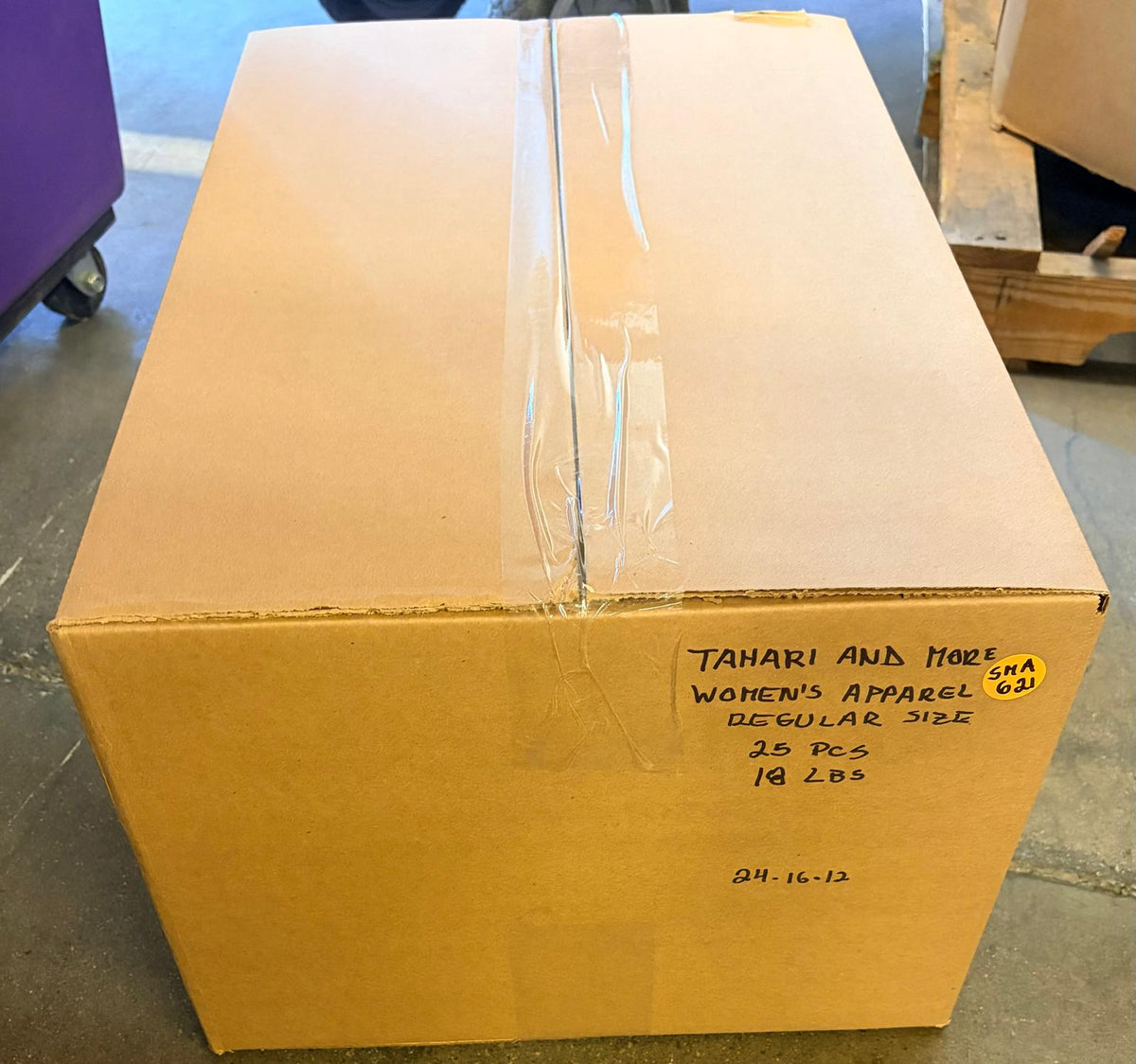 Tahari and More | Assorted Women's Apparel | NWT | 25 Pieces | Small Box #SMA-621