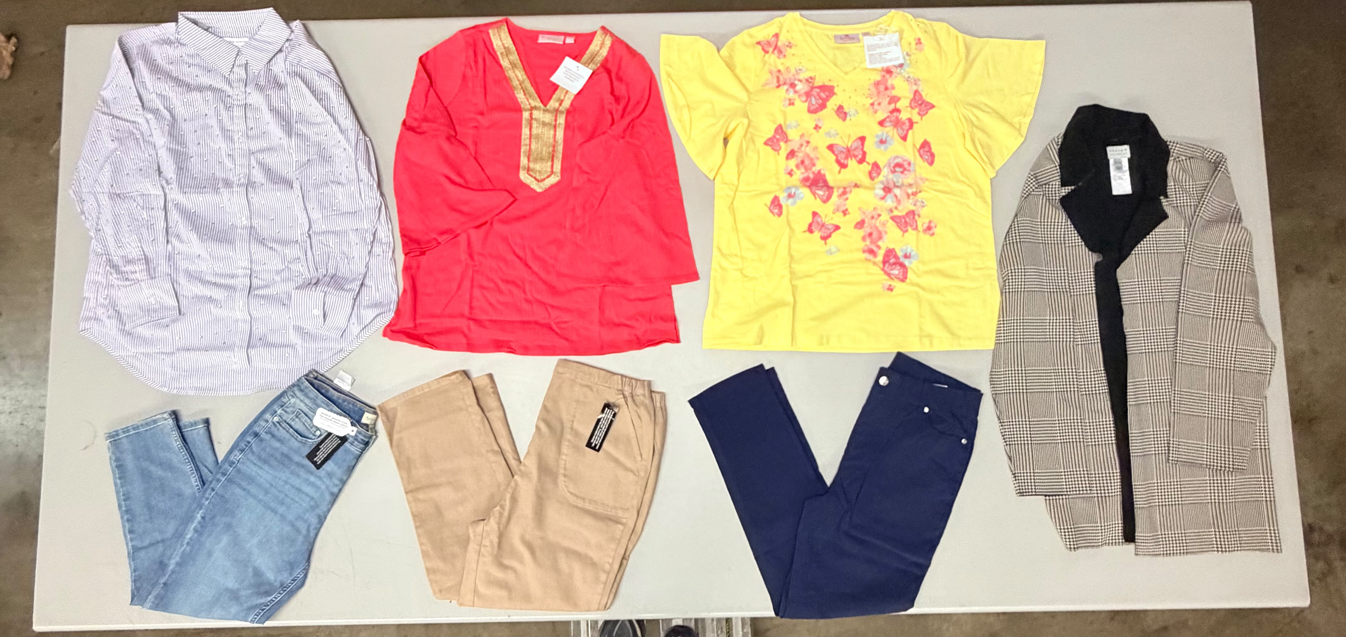 QVC APPAREL TRUCKLOAD #6 | Assorted Women's Apparel | NWT | 11534 (26 pallets) Pieces | Pallet #PA-678