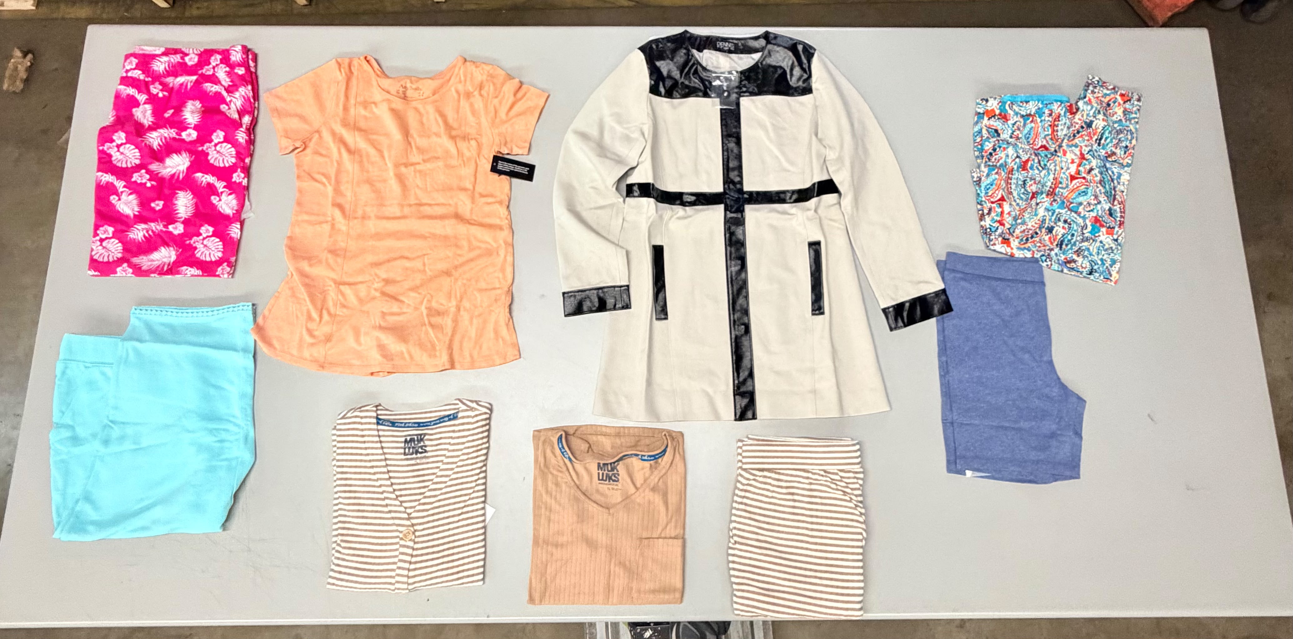 QVC APPAREL TRUCKLOAD #5 | Assorted Women's Apparel | NWT | 11877 (26 pallets) Pieces | Pallet #PA-677
